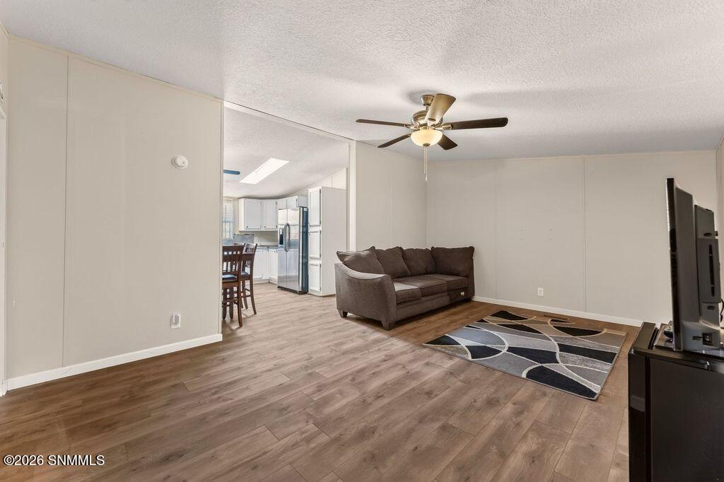 1611 W Park Drive Property Photo 6