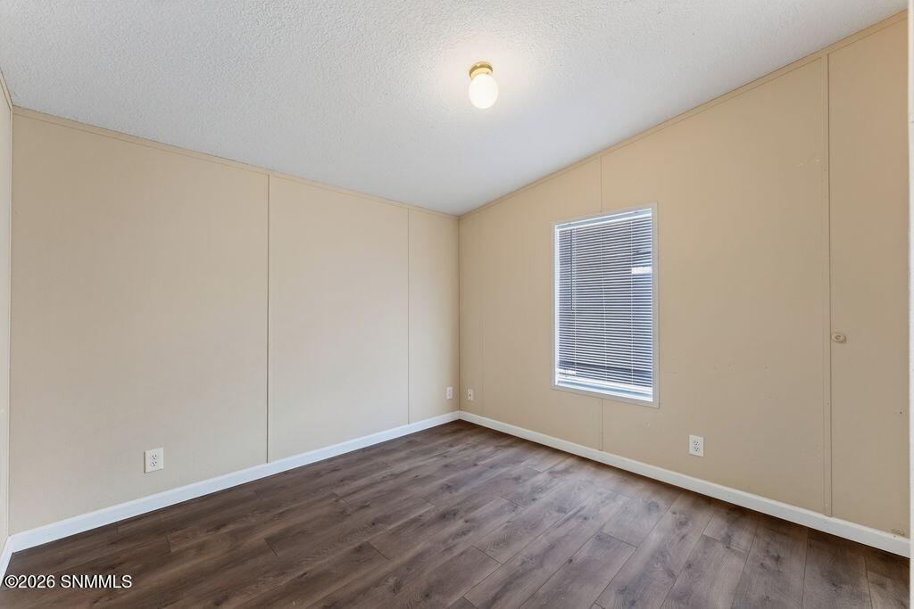 1611 W Park Drive Property Photo 20