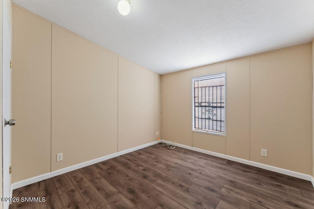1611 W Park Drive Property Photo 24