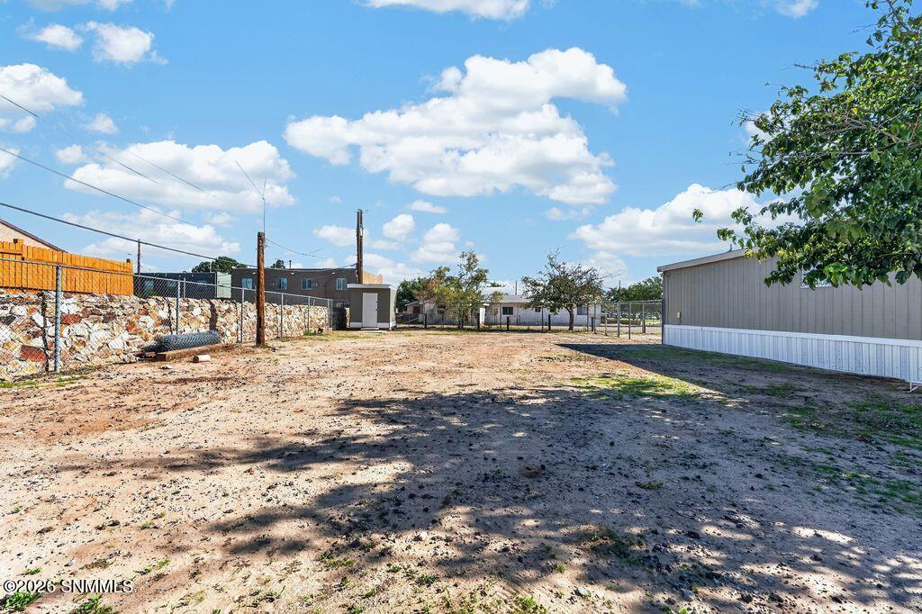 1611 W Park Drive Property Photo 27