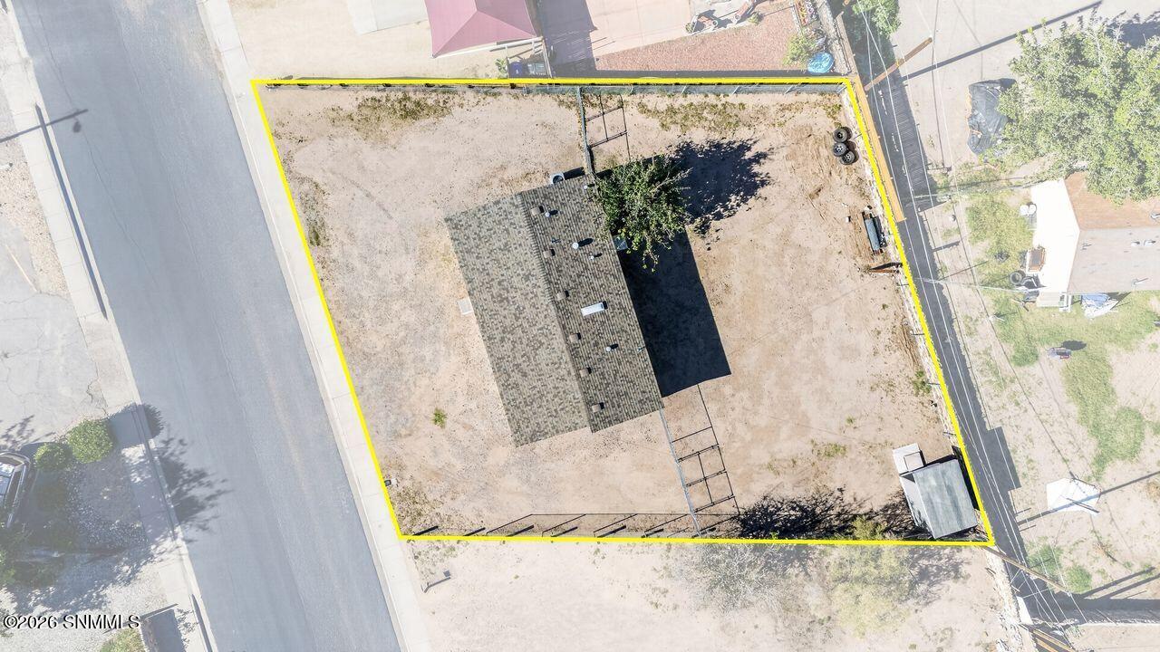 1611 W Park Drive Property Photo 30