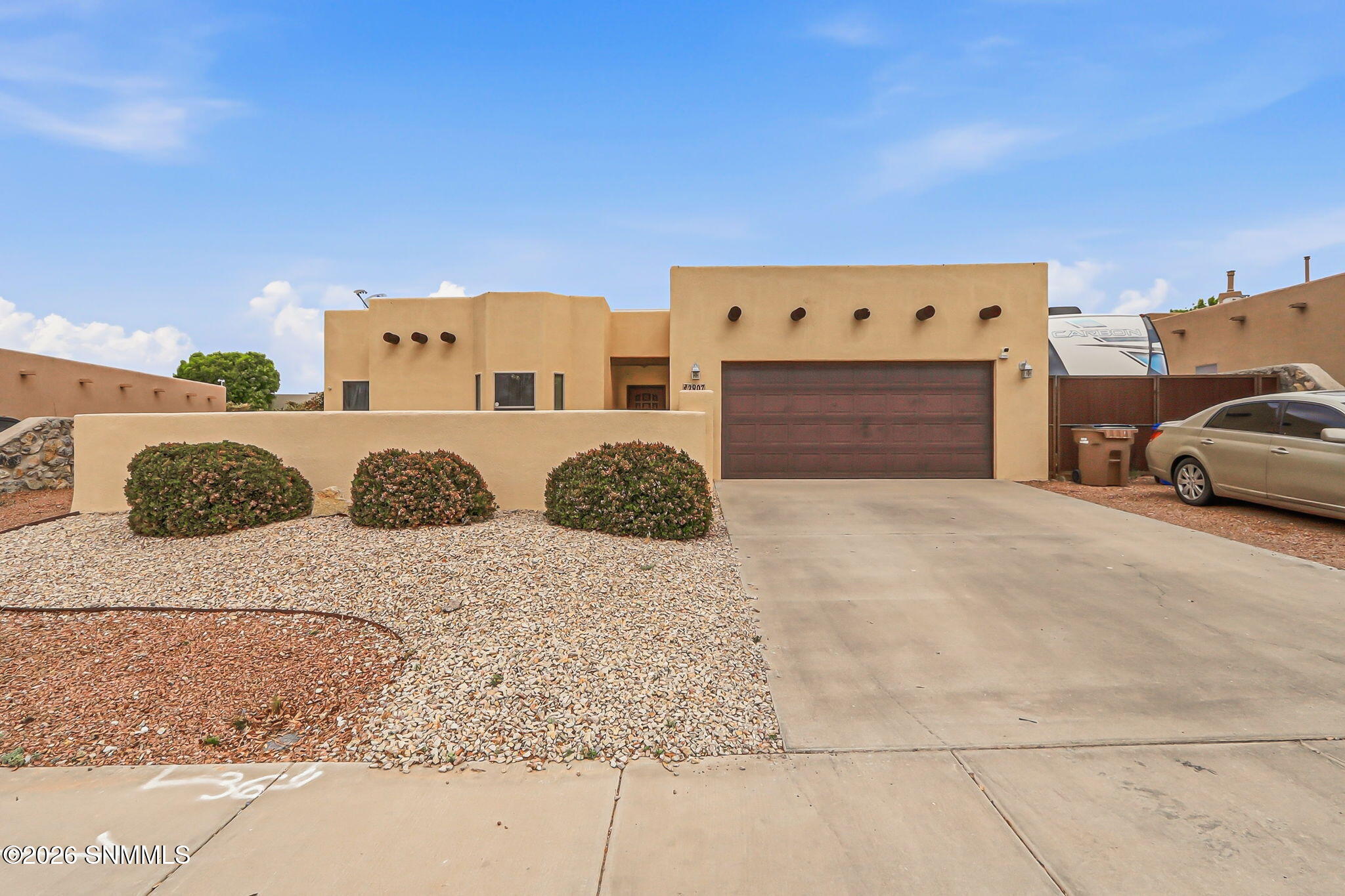 2907 Long Bow Loop Property Photo 4