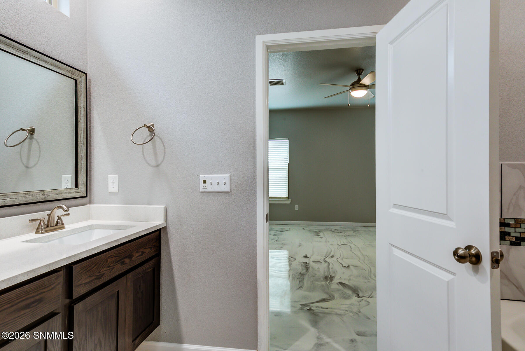 1093 Nickel Hill Avenue Property Photo 9