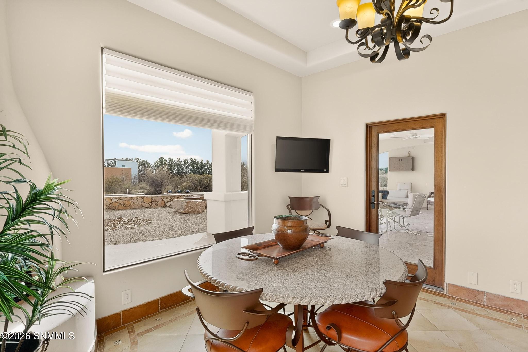 6480 Vista De Oro Property Photo 14