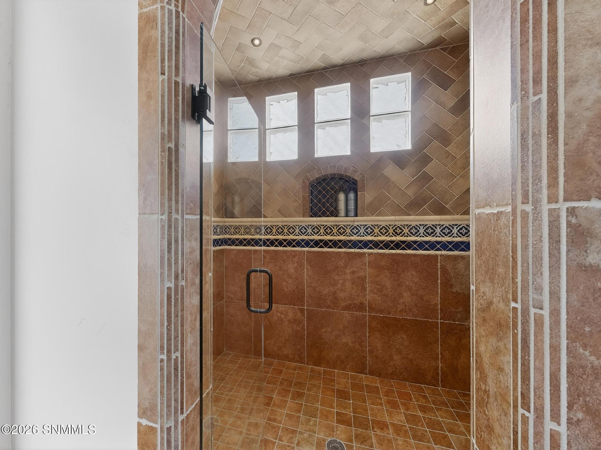 6480 Vista De Oro Property Photo 26