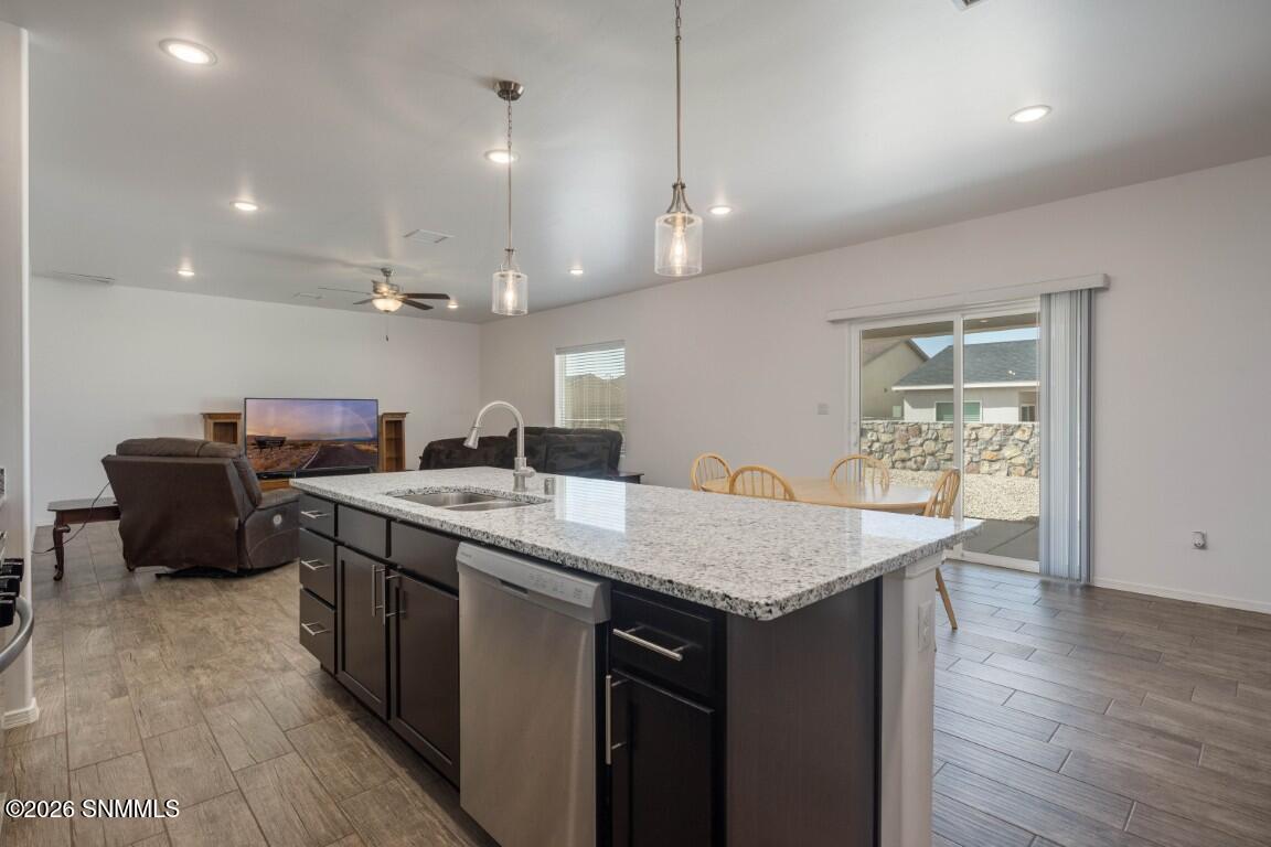 6155 Sinatra Place Property Photo 16