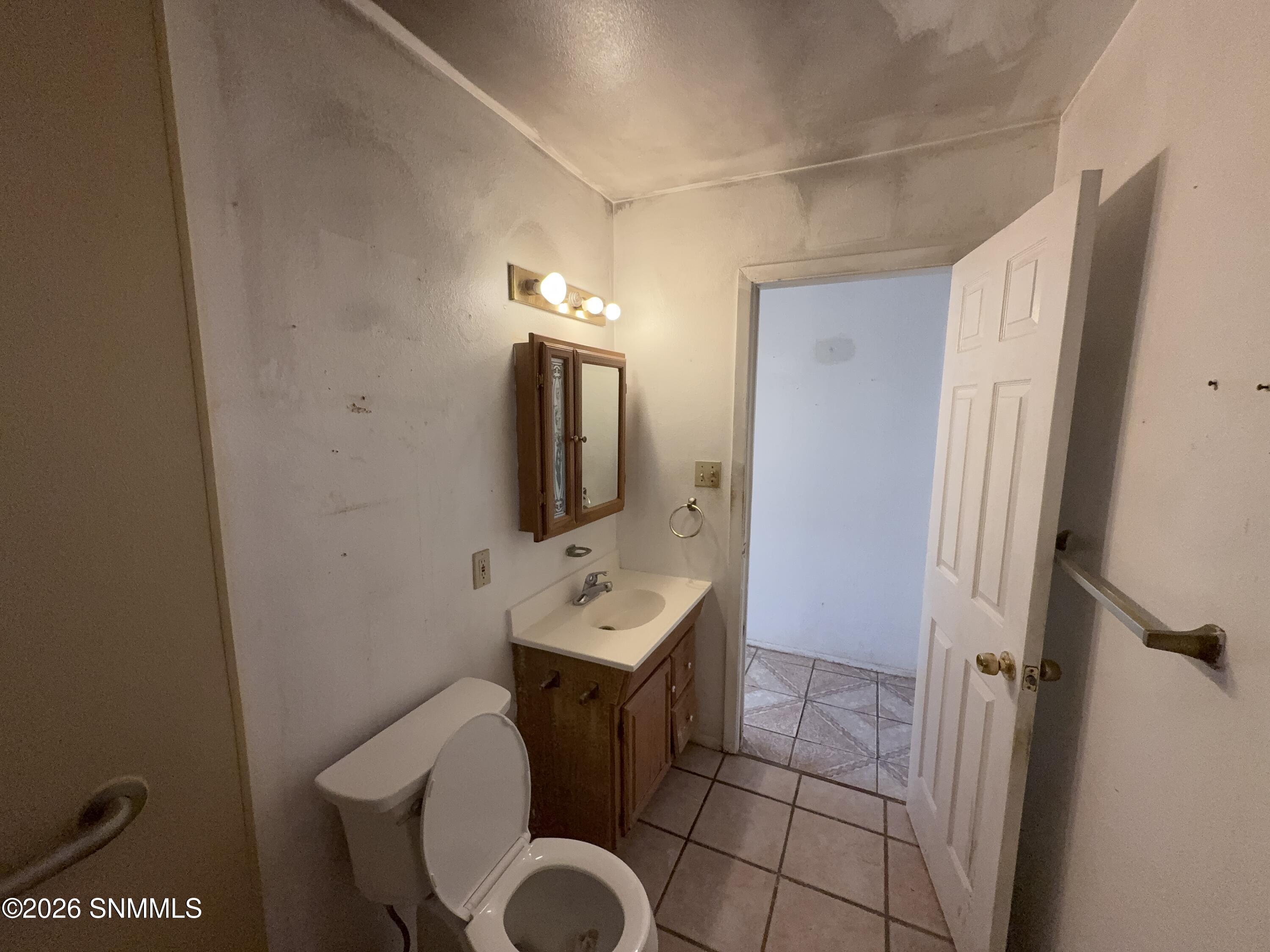 211 E Corpening Avenue Property Photo 12