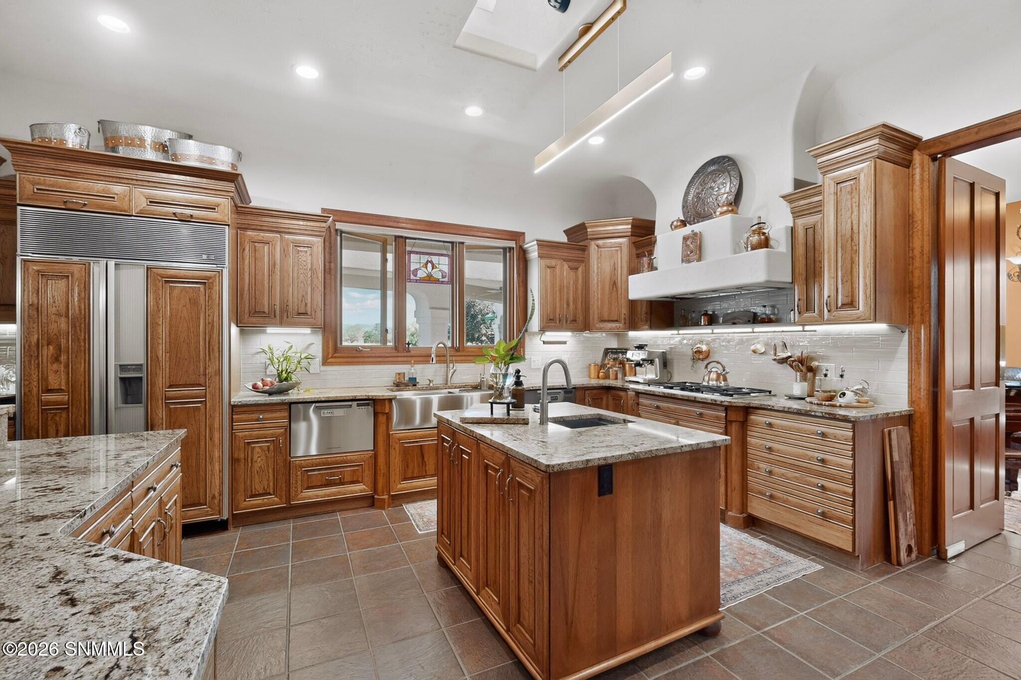 2770 Buena Tierra Court Property Photo 8