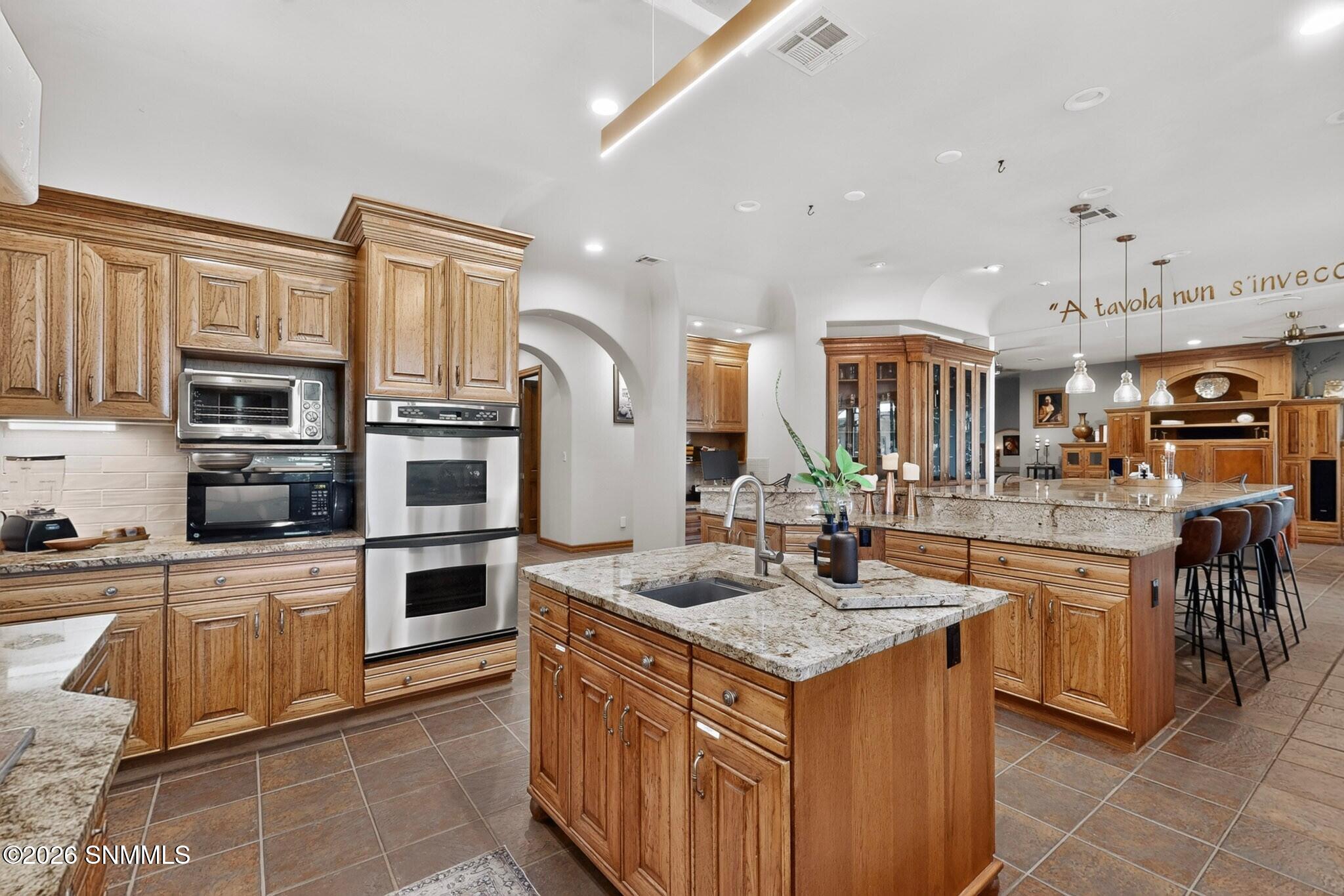 2770 Buena Tierra Court Property Photo 10