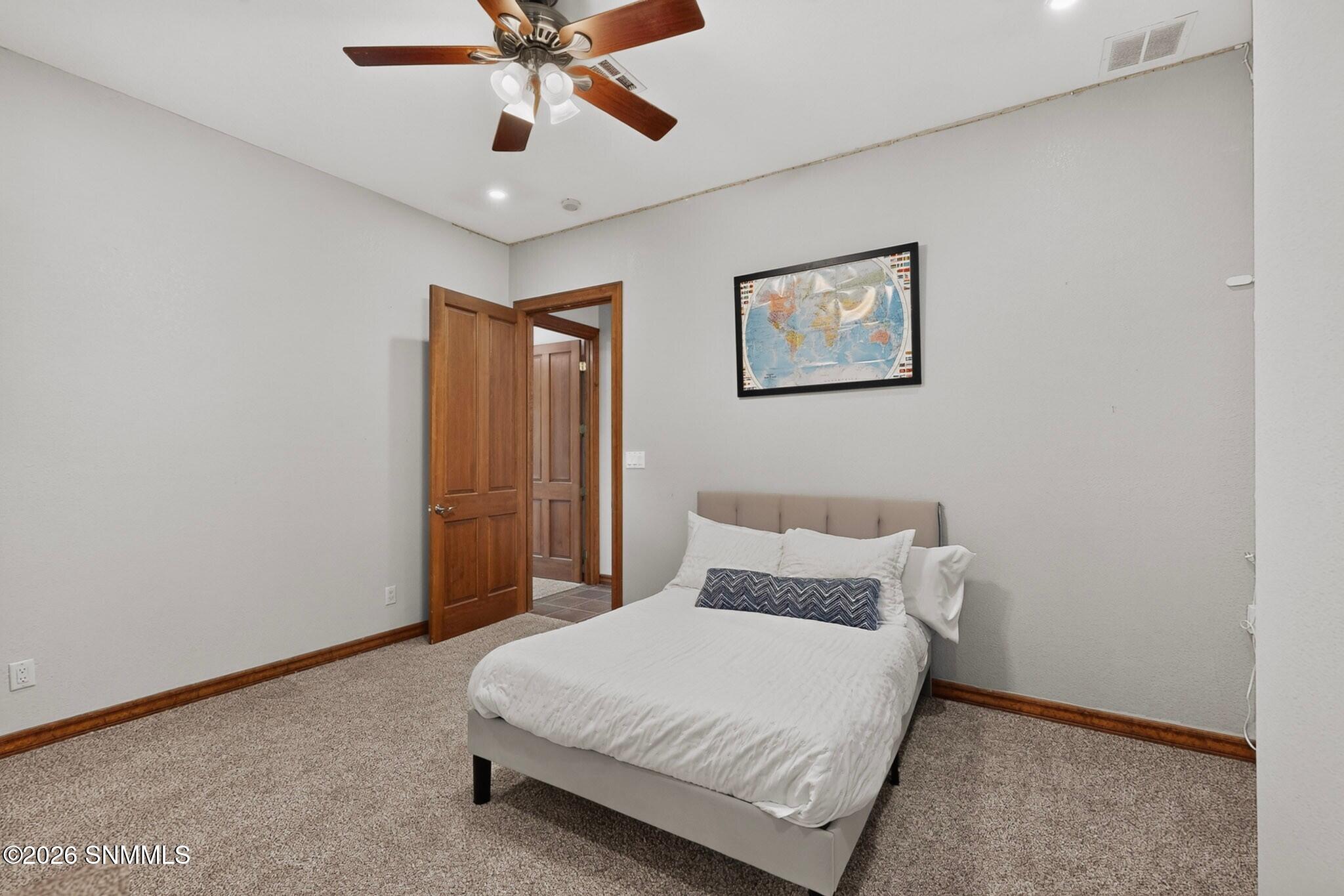 2770 Buena Tierra Court Property Photo 33