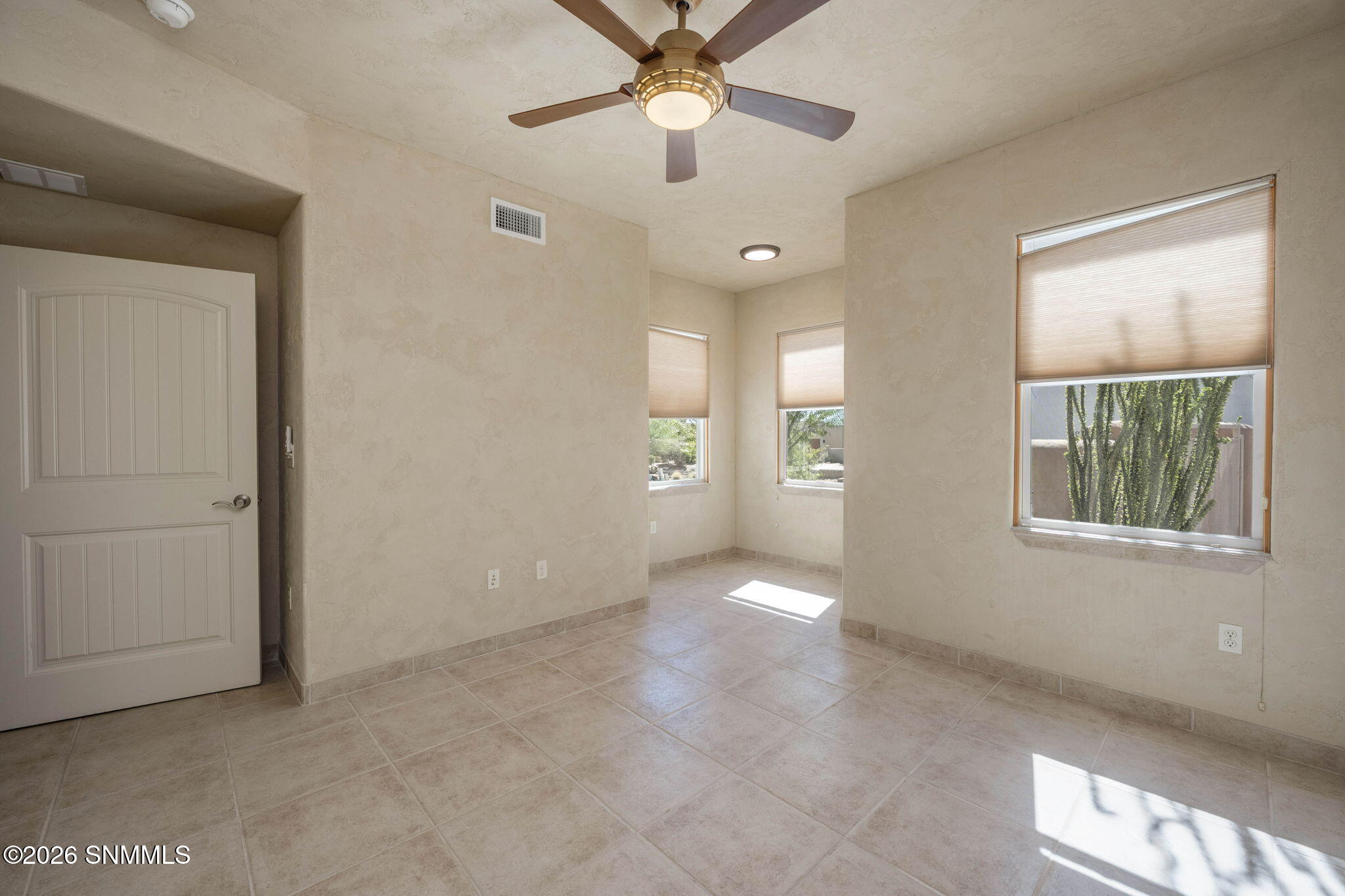 4367 Isleta Court Property Photo 30