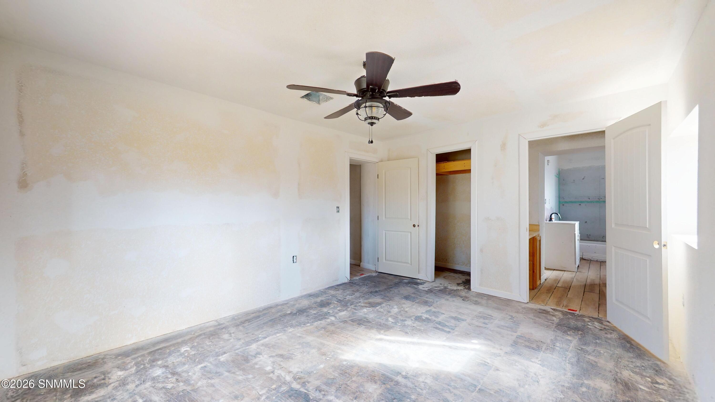 886 E Picacho Avenue Property Photo 25