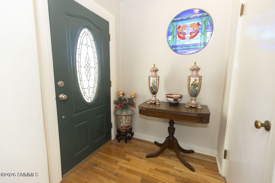 950 Hess Terrace Property Photo 7