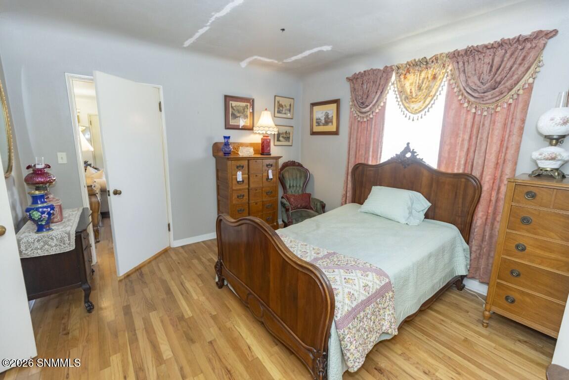 950 Hess Terrace Property Photo 26