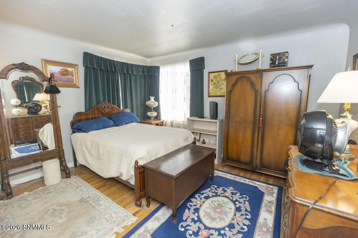 950 Hess Terrace Property Photo 31