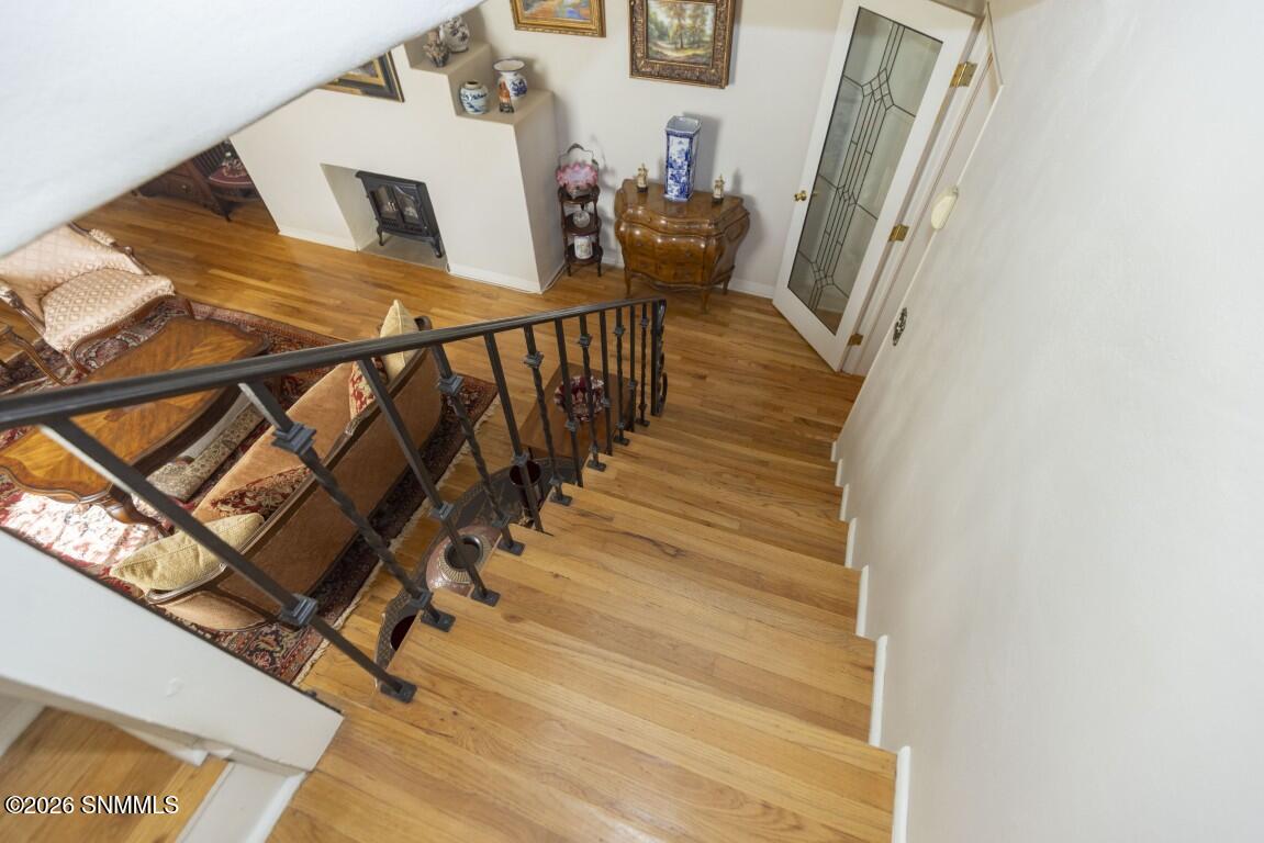 950 Hess Terrace Property Photo 48