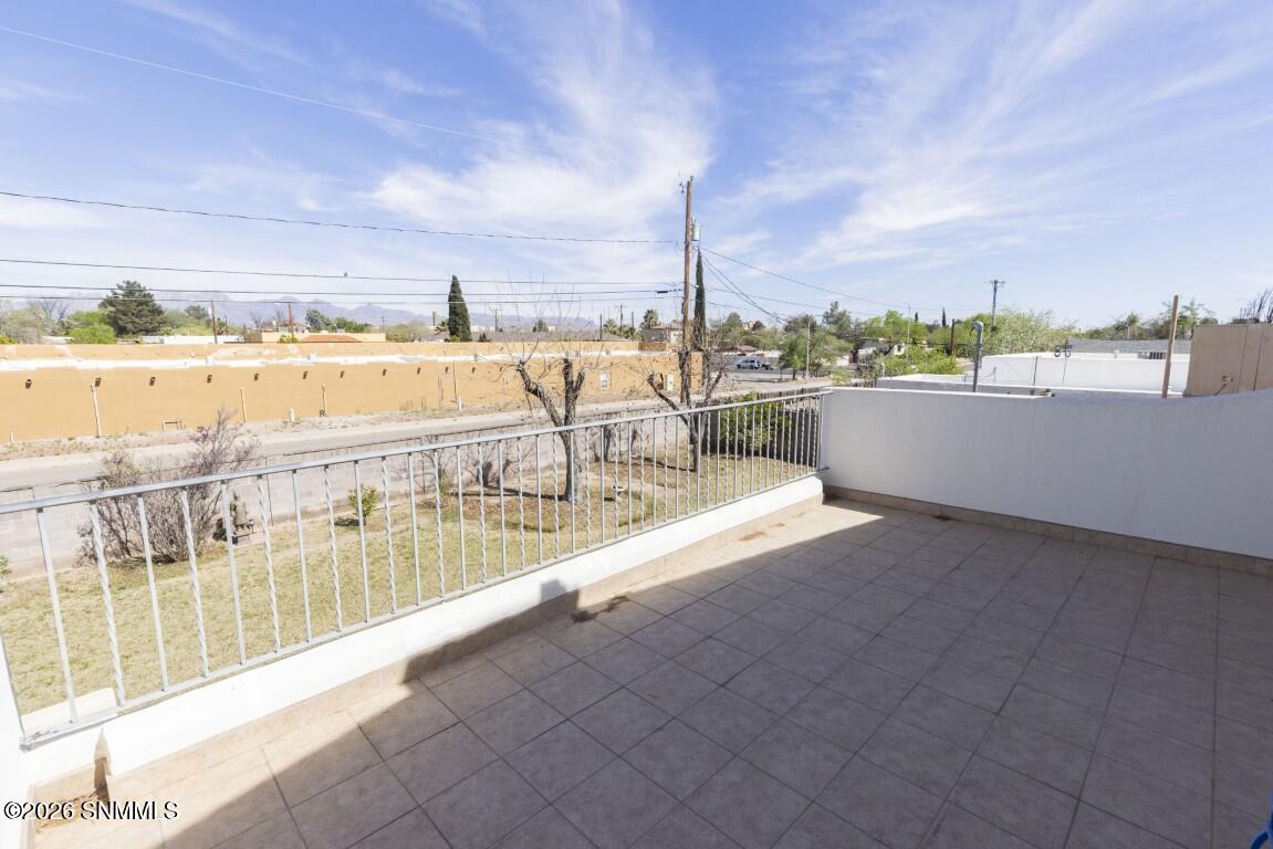 950 Hess Terrace Property Photo 50