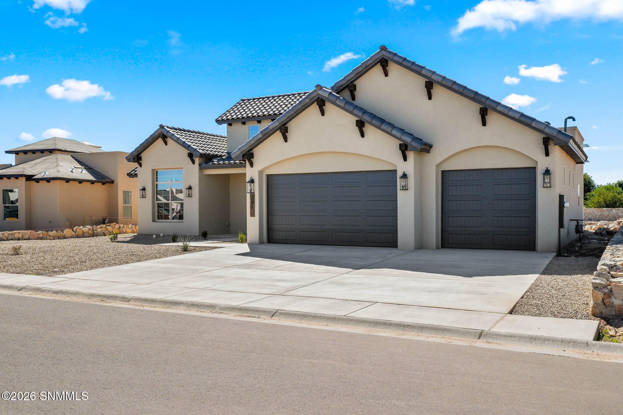 3819 Santa Catalina Loop Property Photo 3