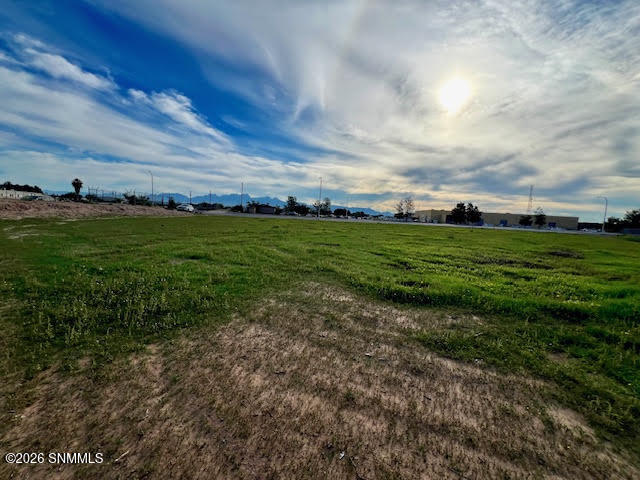 425 N Hwy 292 Property Photo 3