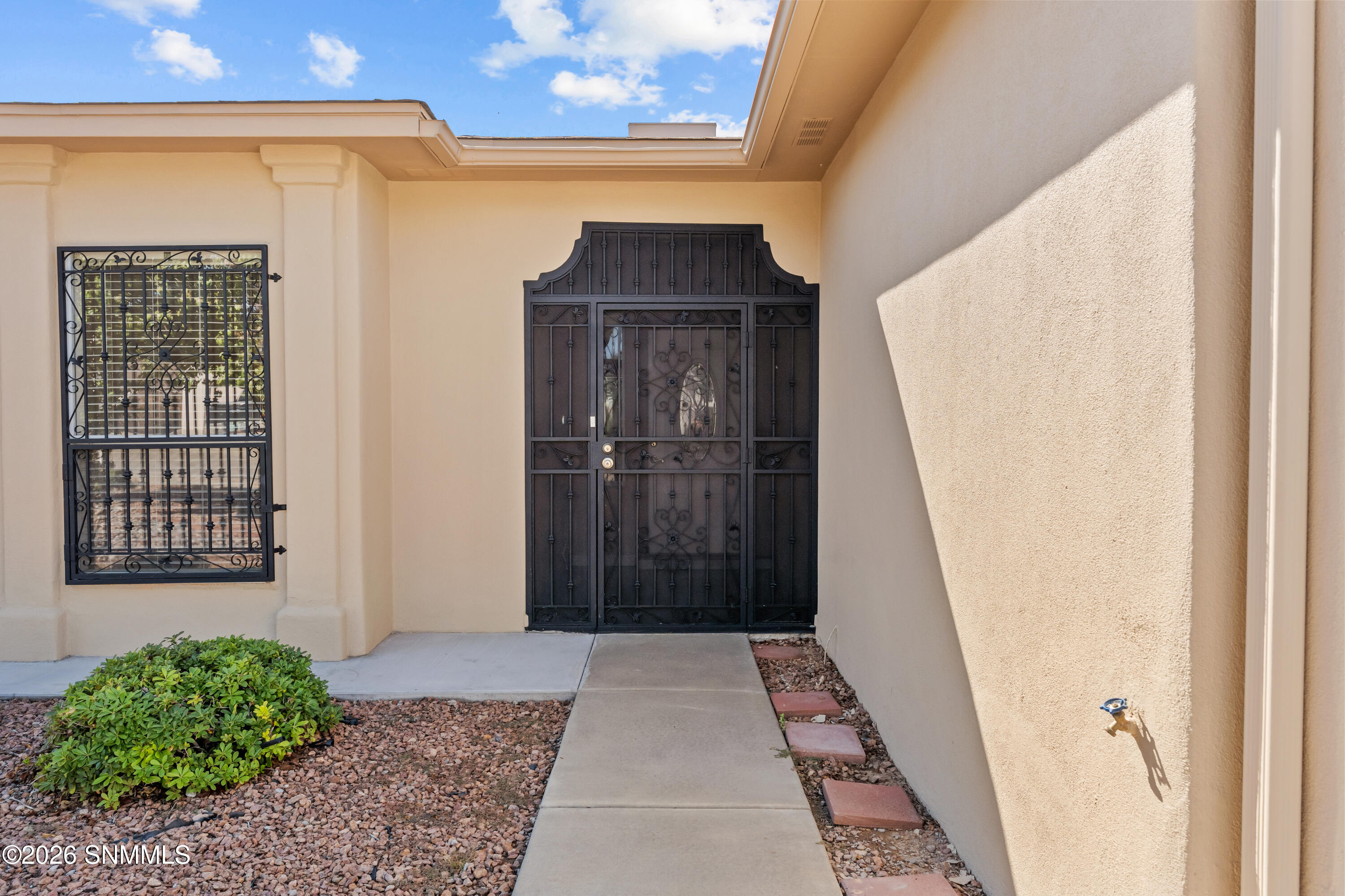 2687 Nebula Way Property Photo 2