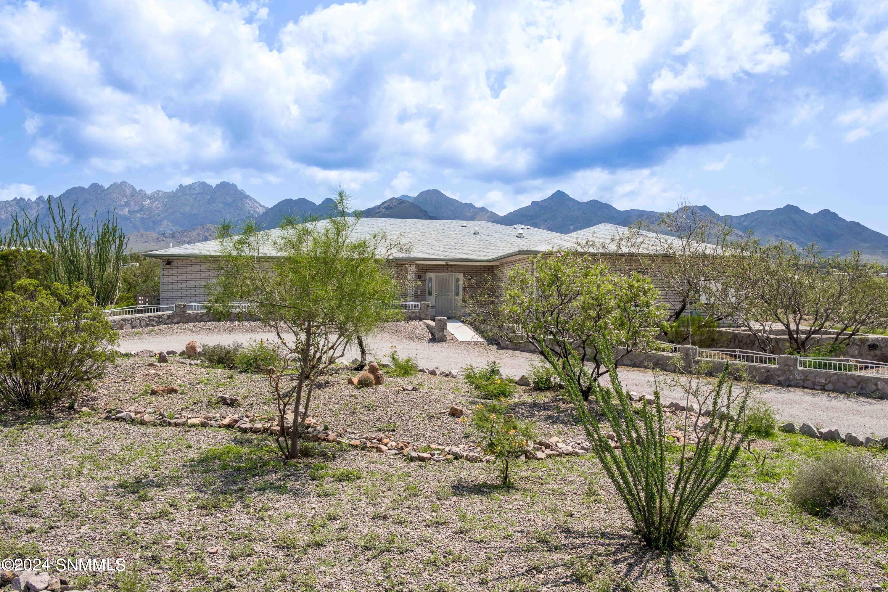 5073 Rock House Road Property Photo 1