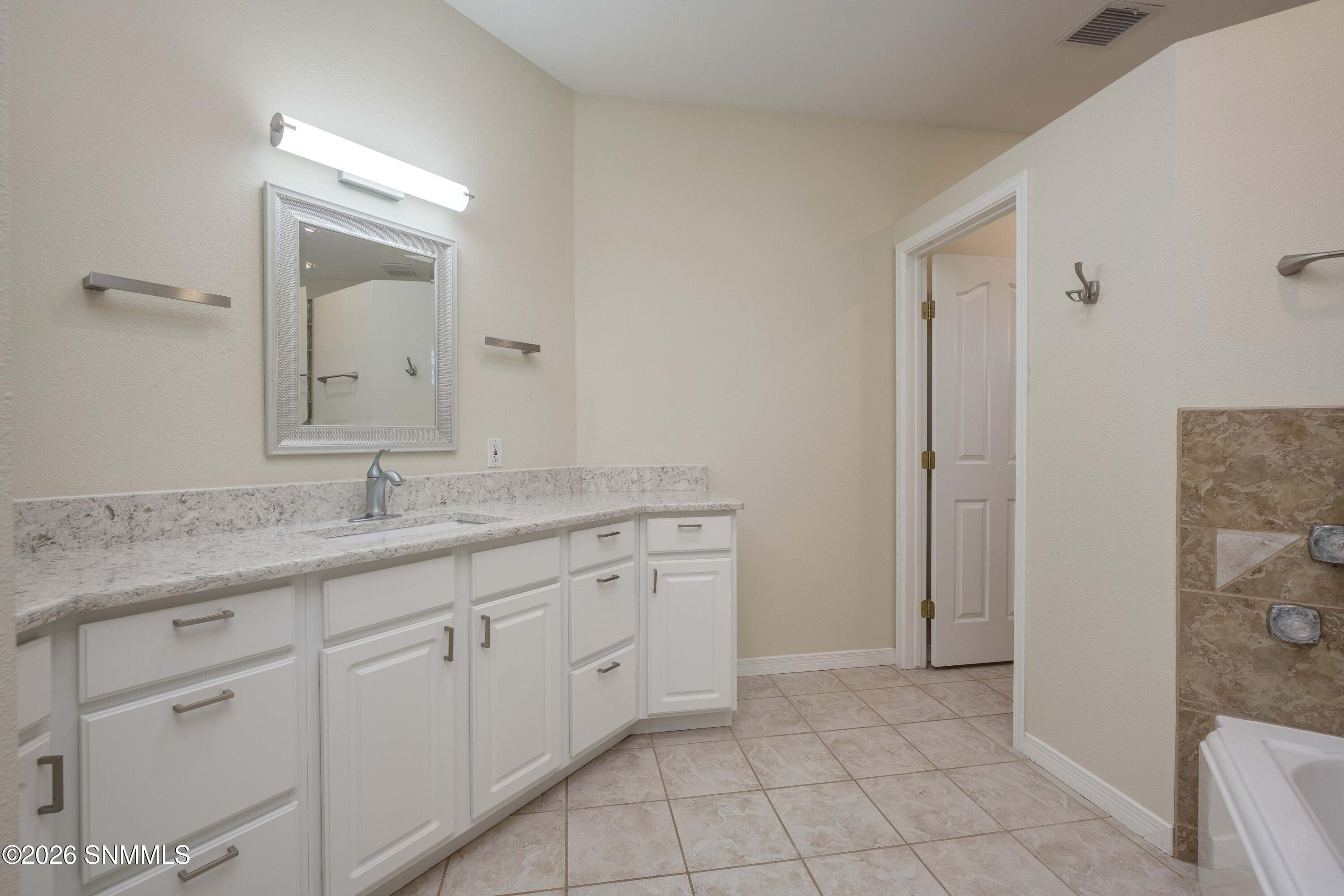 5073 Rock House Road Property Photo 23