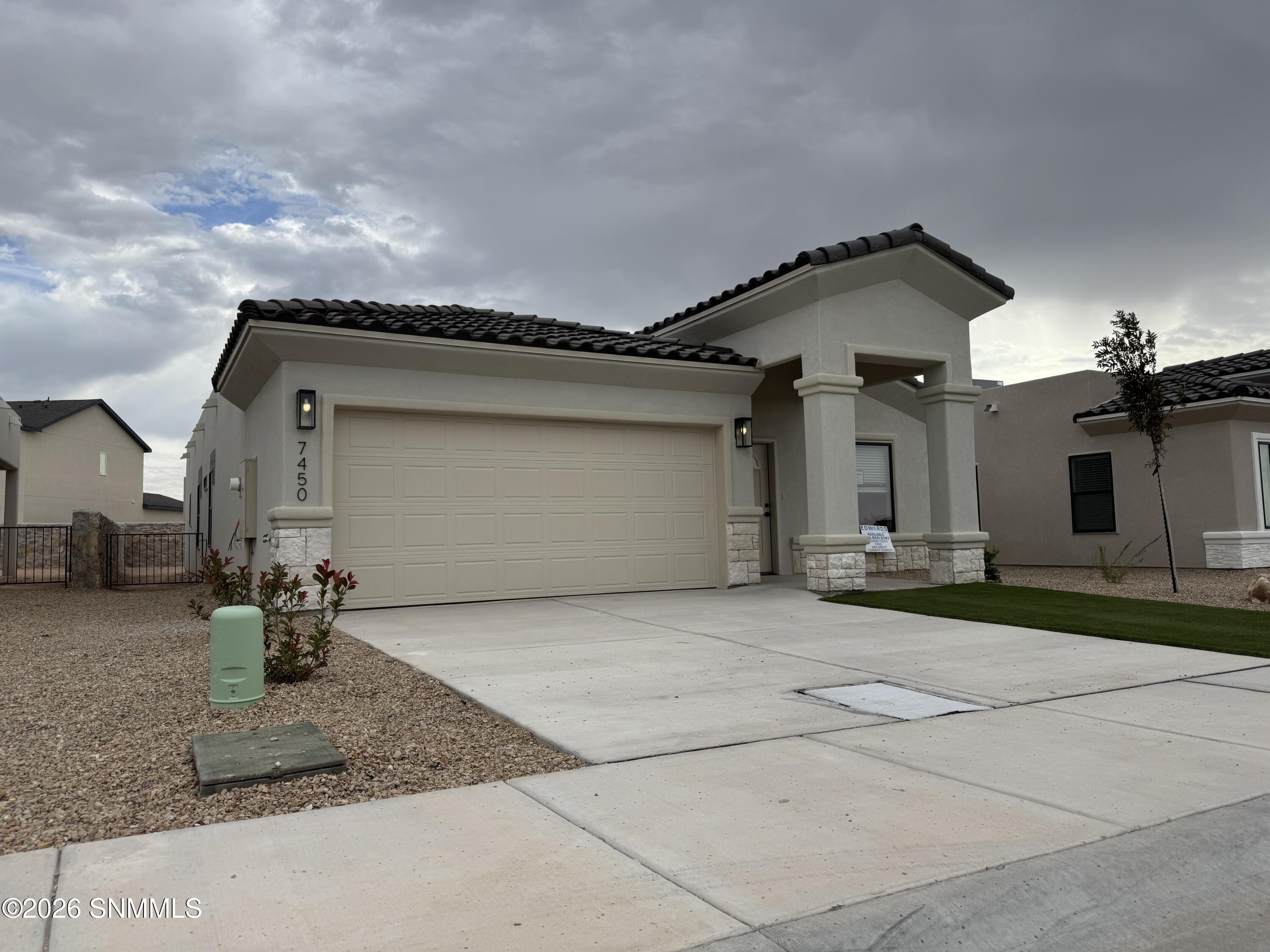 7450 Eagle Vista Street Property Photo 2