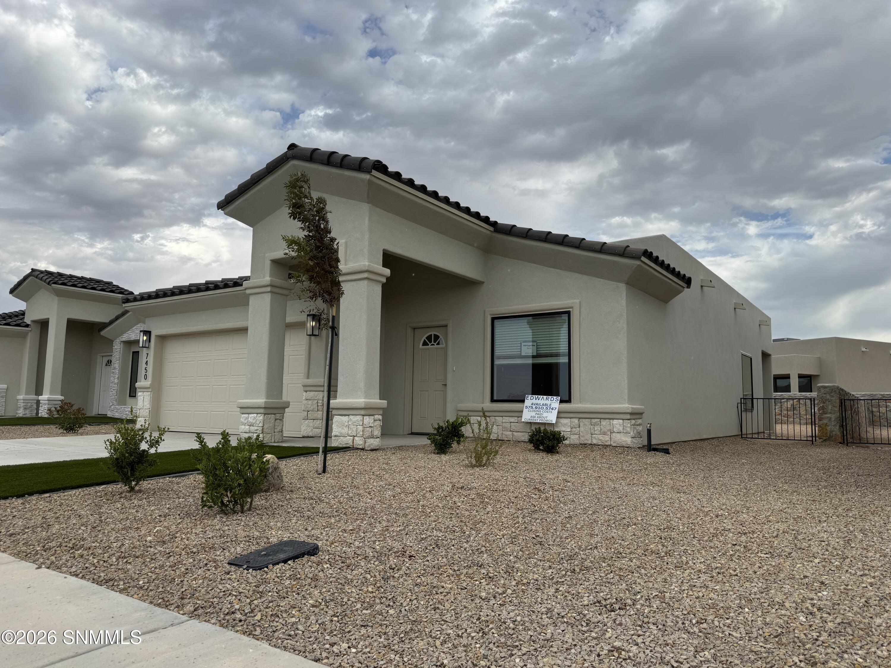 7450 Eagle Vista Street Property Photo 3
