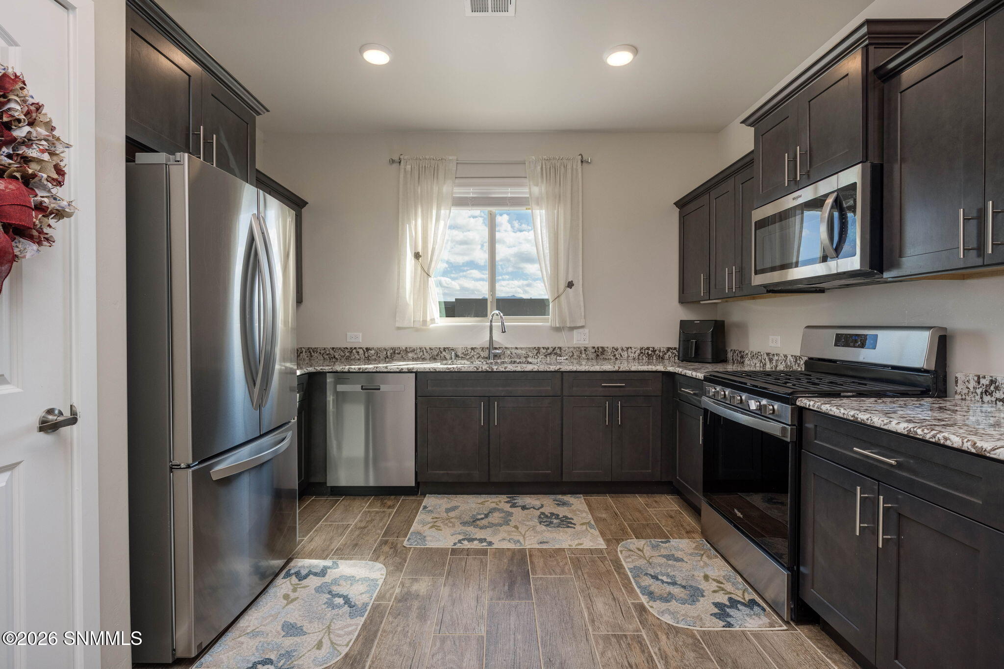 6290 Rosemary Road Property Photo 4