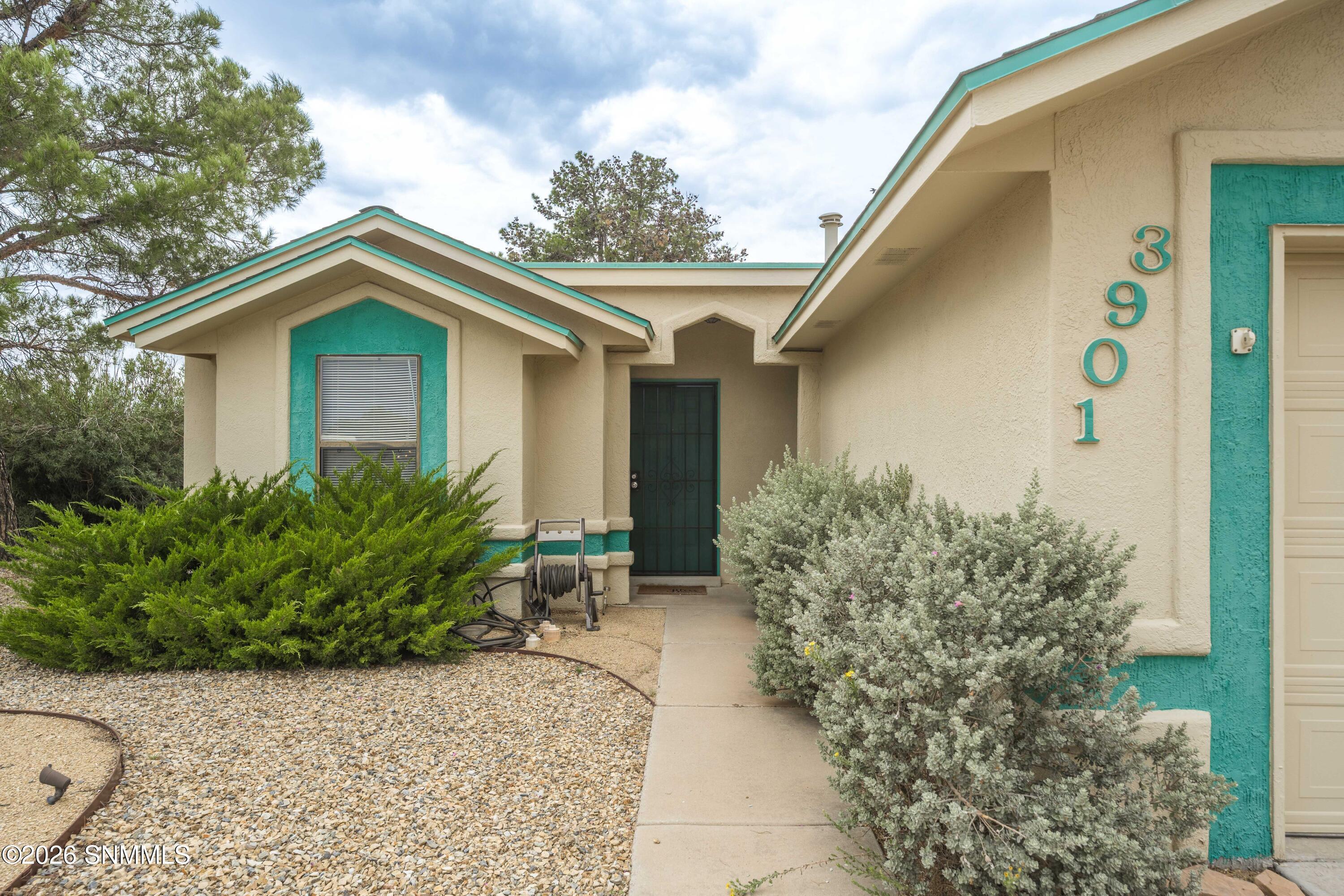 3901 Crystal Place Property Photo 4