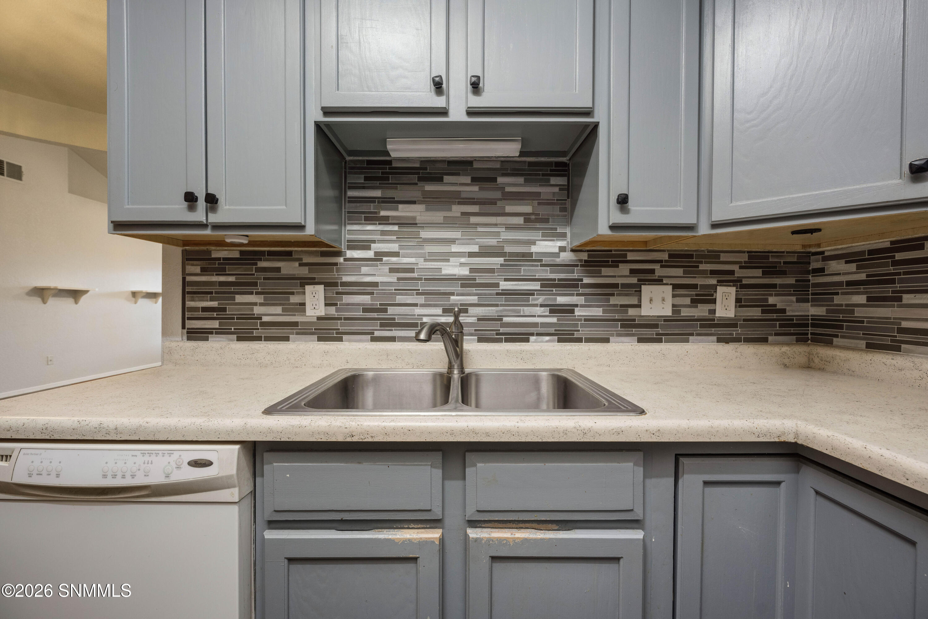 3901 Crystal Place Property Photo 15