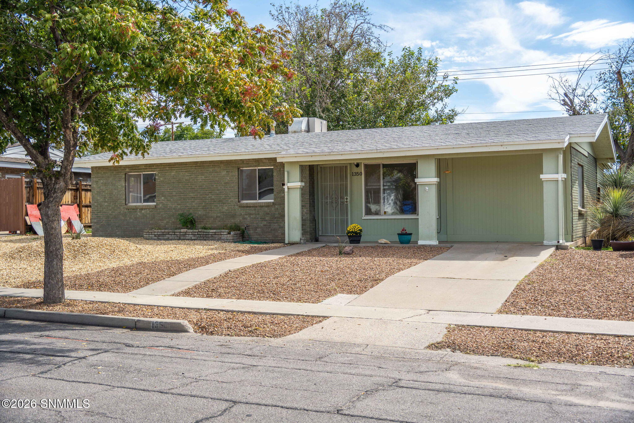 1350 Myrtle Avenue Property Photo 1