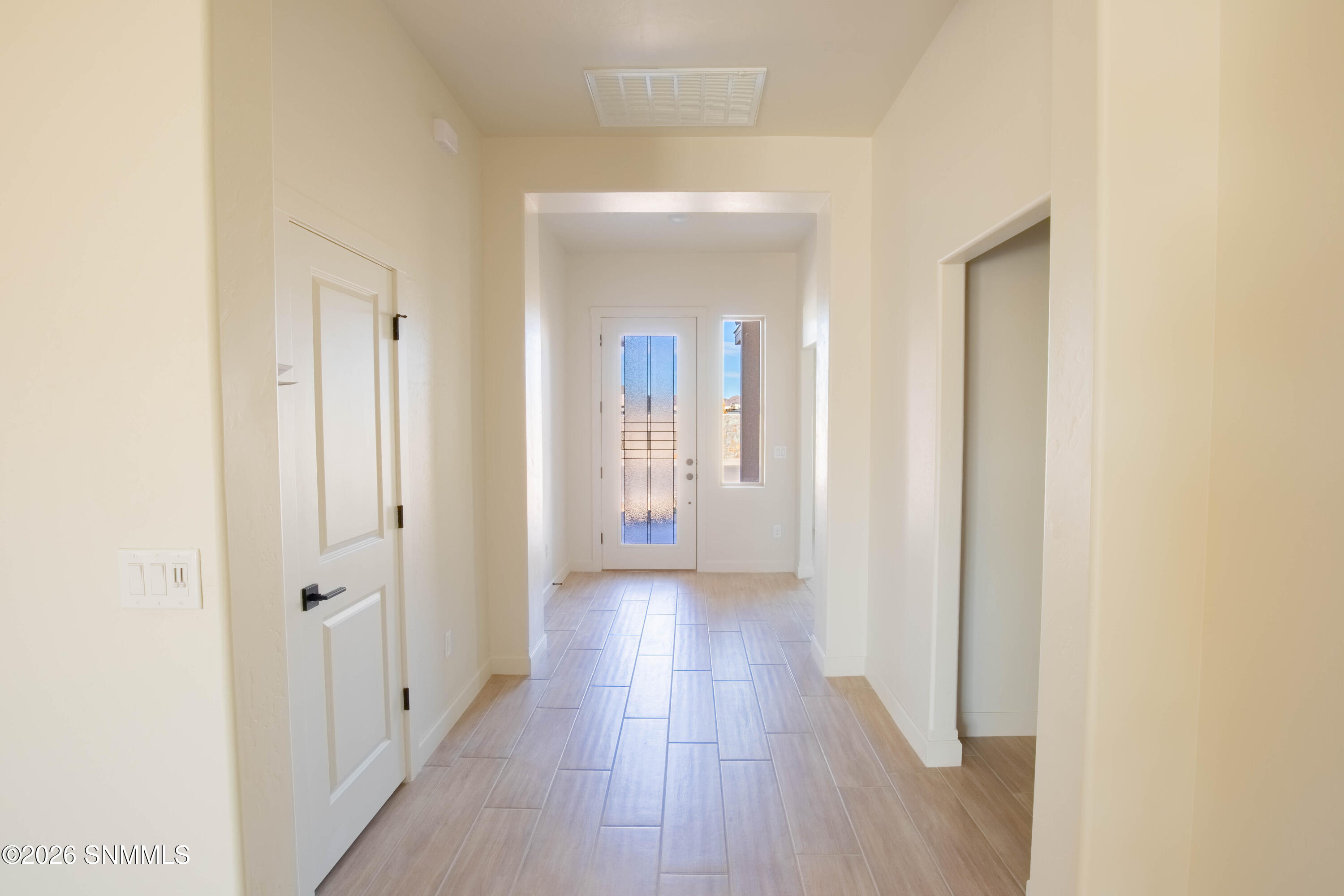 3614 Paragon Street Property Photo 5