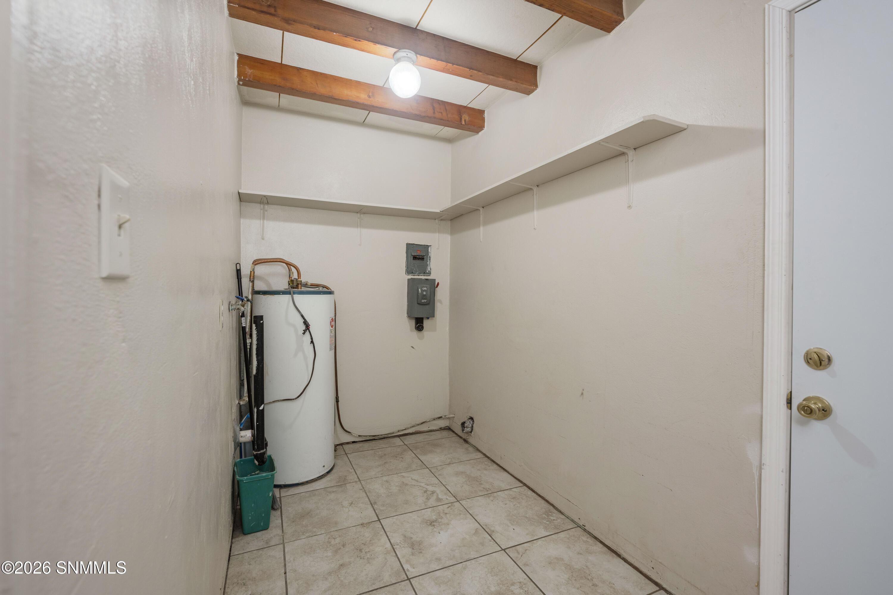 1517 E Boutz Road Property Photo 23