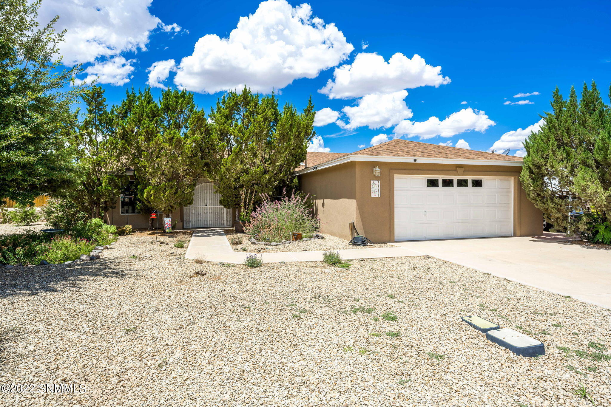 5581 Boxwood Lane Property Photo 1