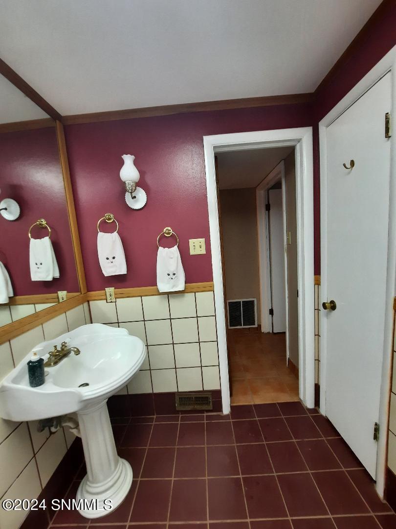 3216 Three Saints Rd Property Photo 25