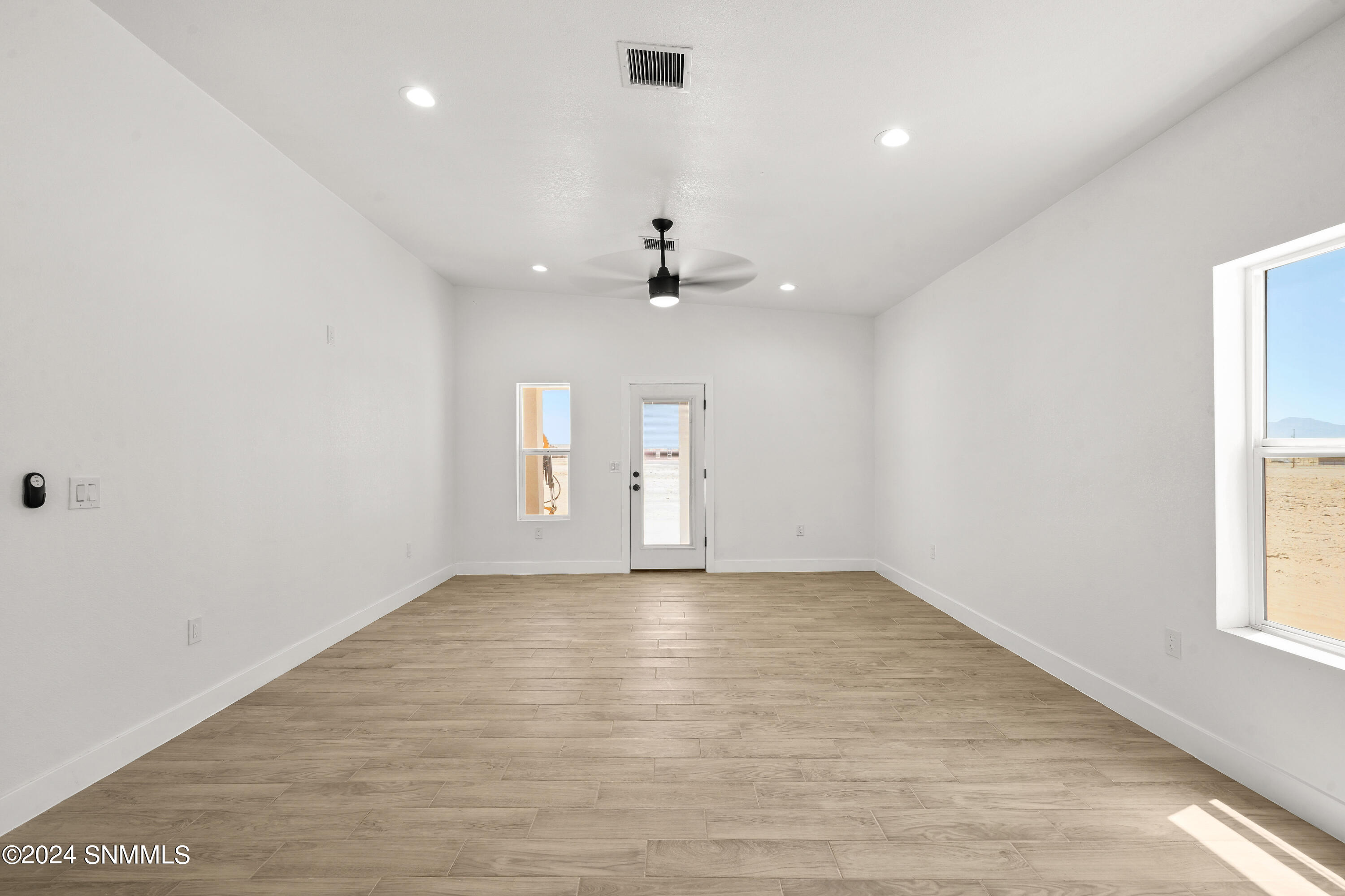 1328 Syrian Desert Property Photo 31