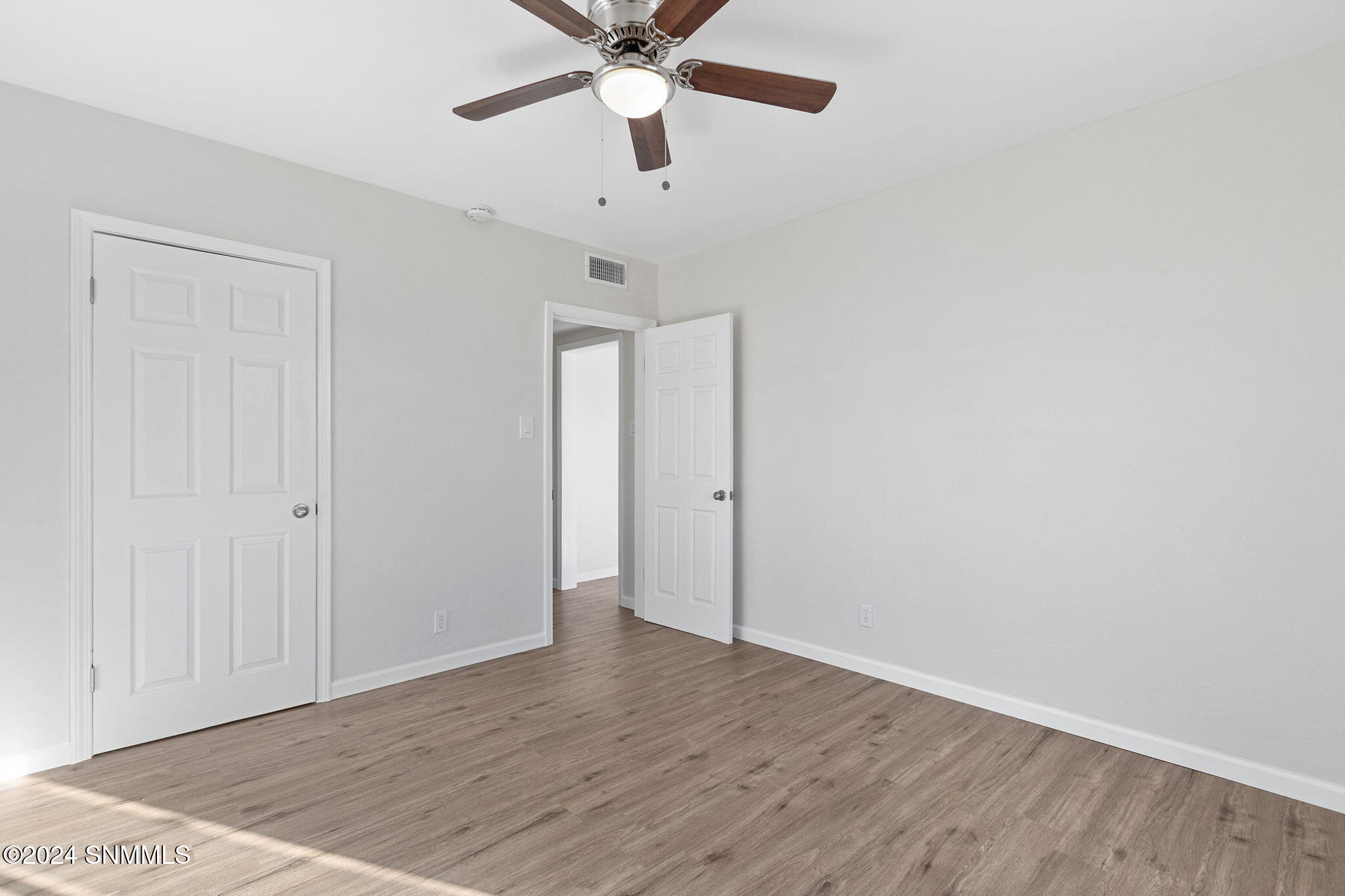 697 S Melendres Street Property Photo 11