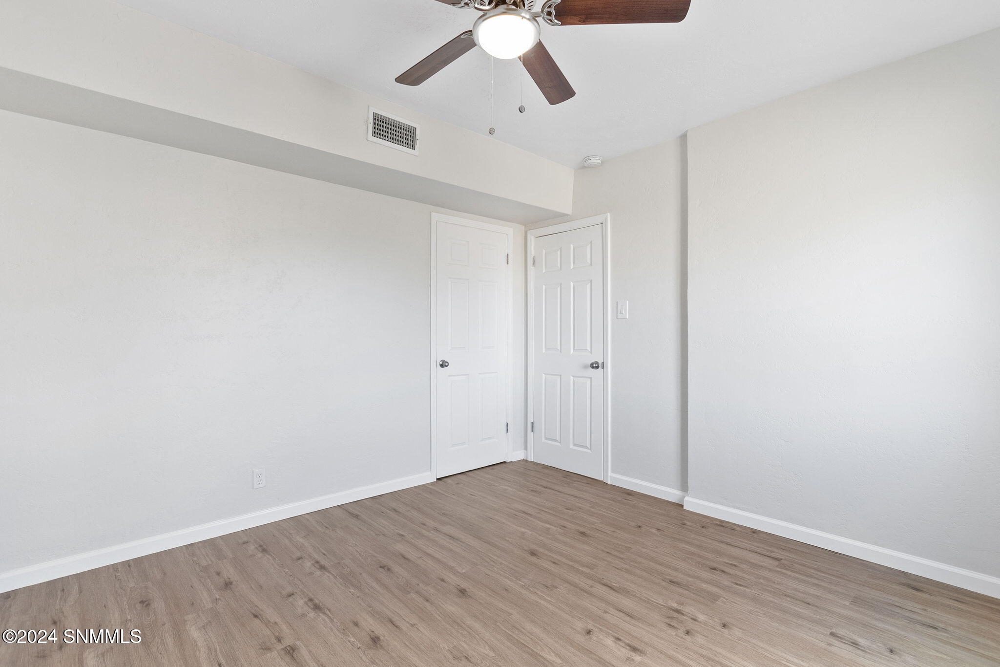 697 S Melendres Street Property Photo 14