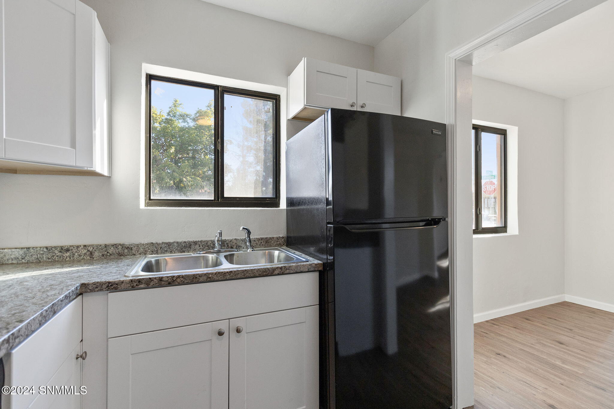 697 S Melendres Street Property Photo 17