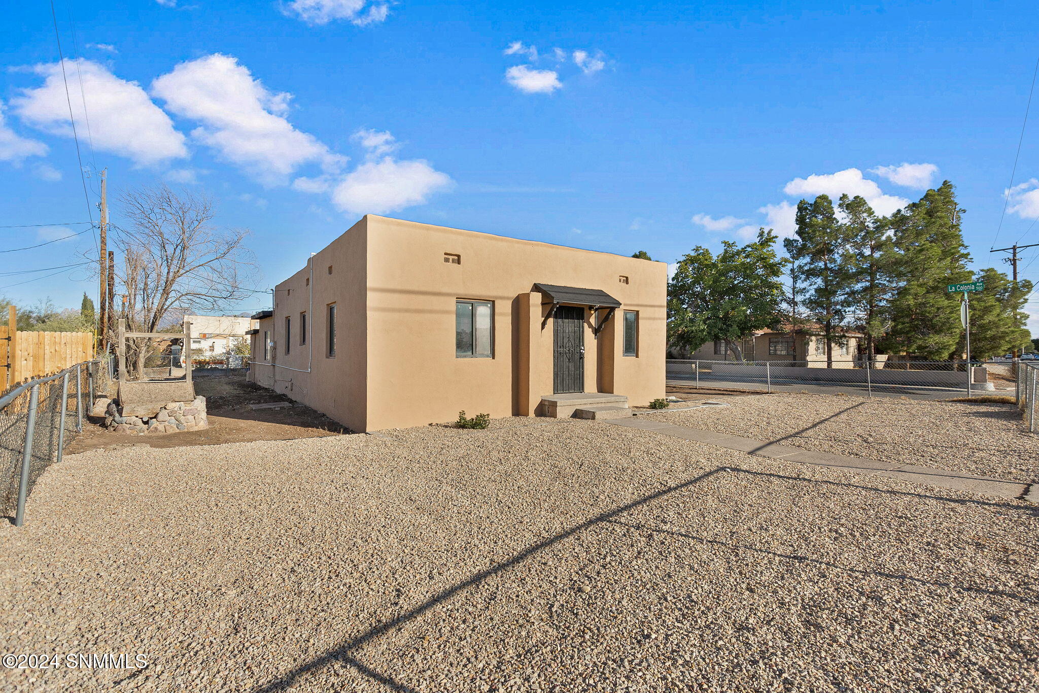 697 S Melendres Street Property Photo 41