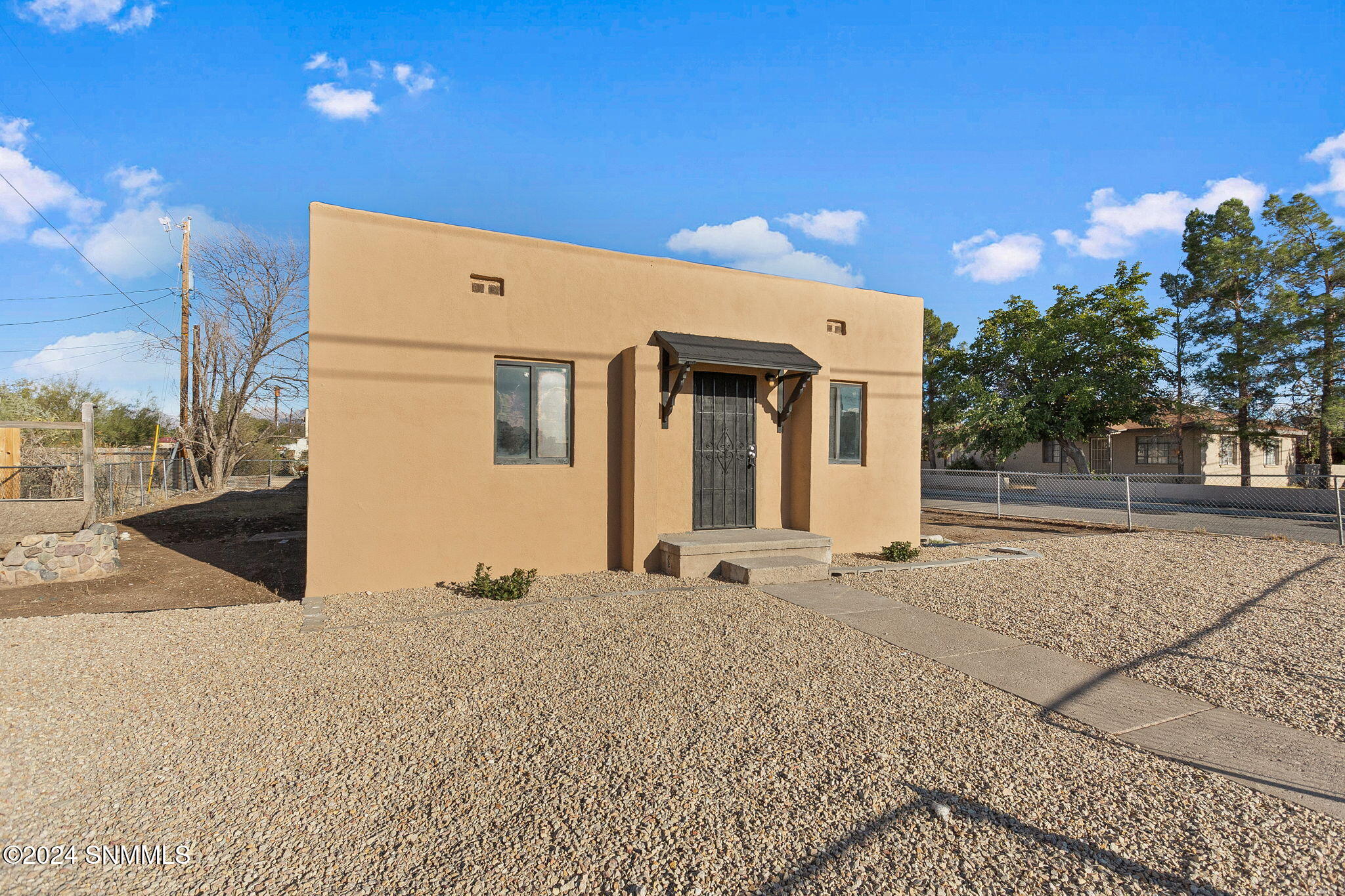 697 S Melendres Street Property Photo 42