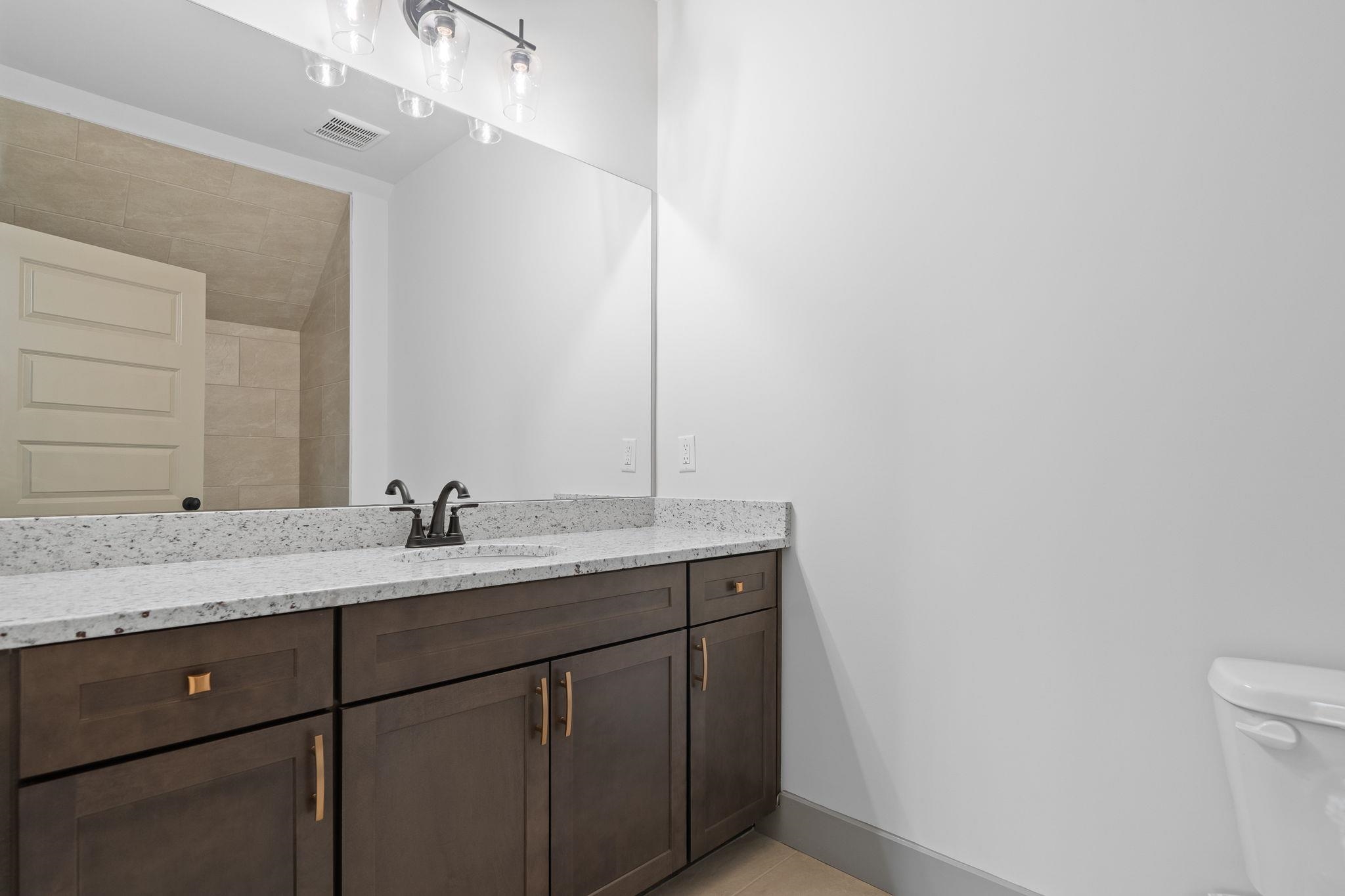 2031 Pine Valley Court Property Photo 45