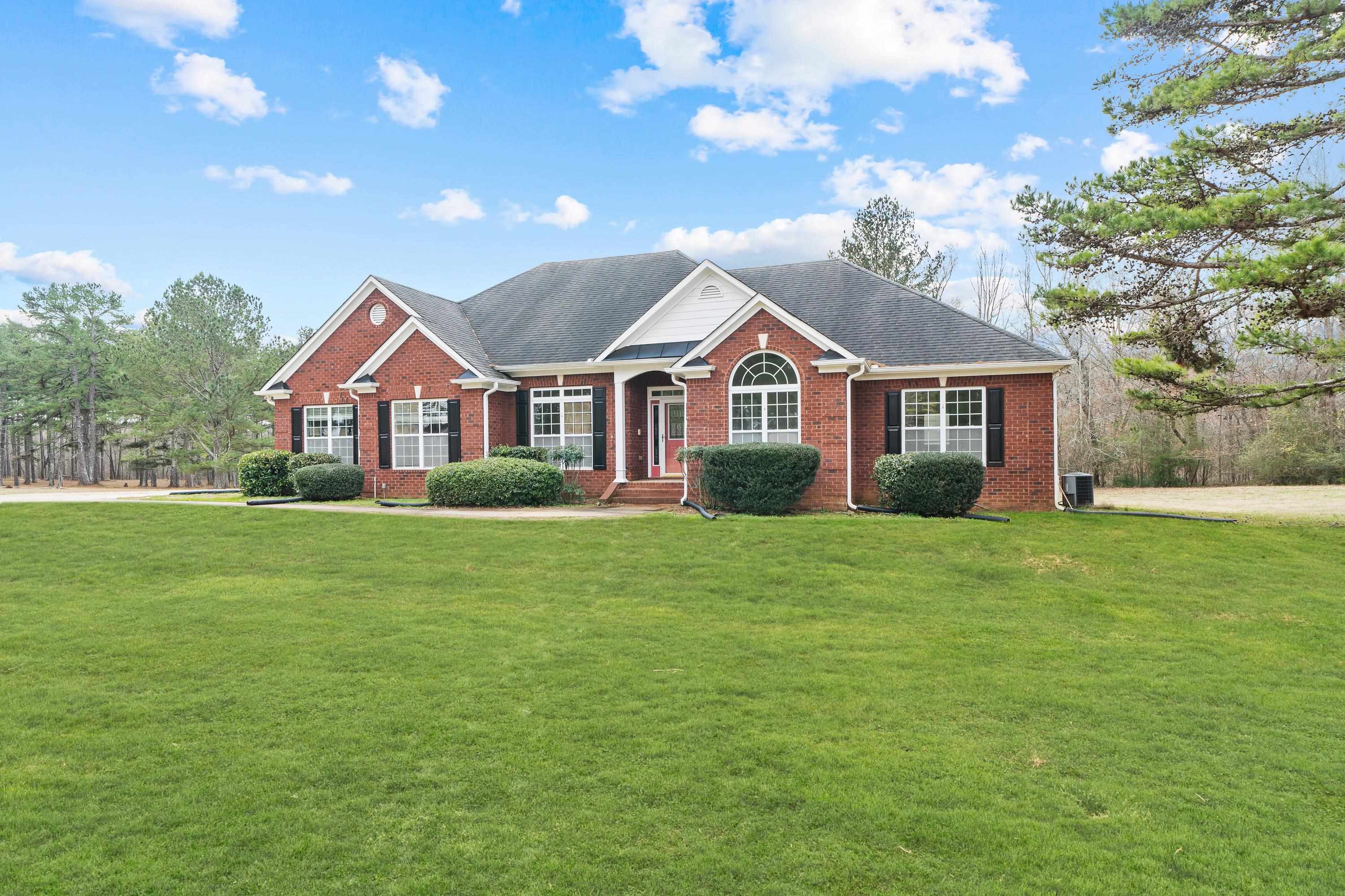 1041 HOLSTEIN RD
