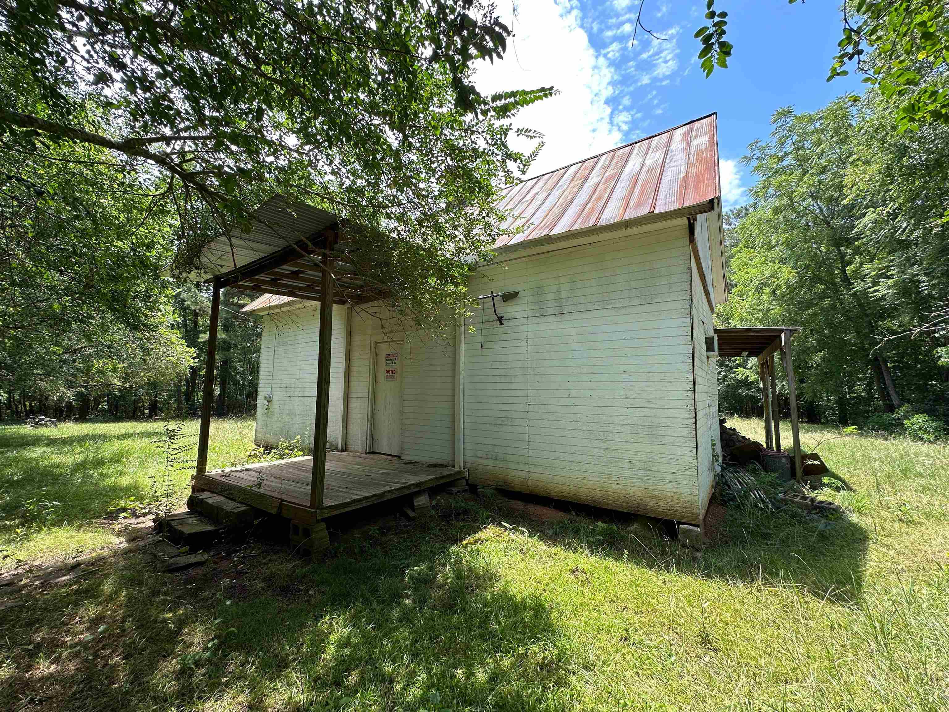 5657 Springfield Road Property Photo 1