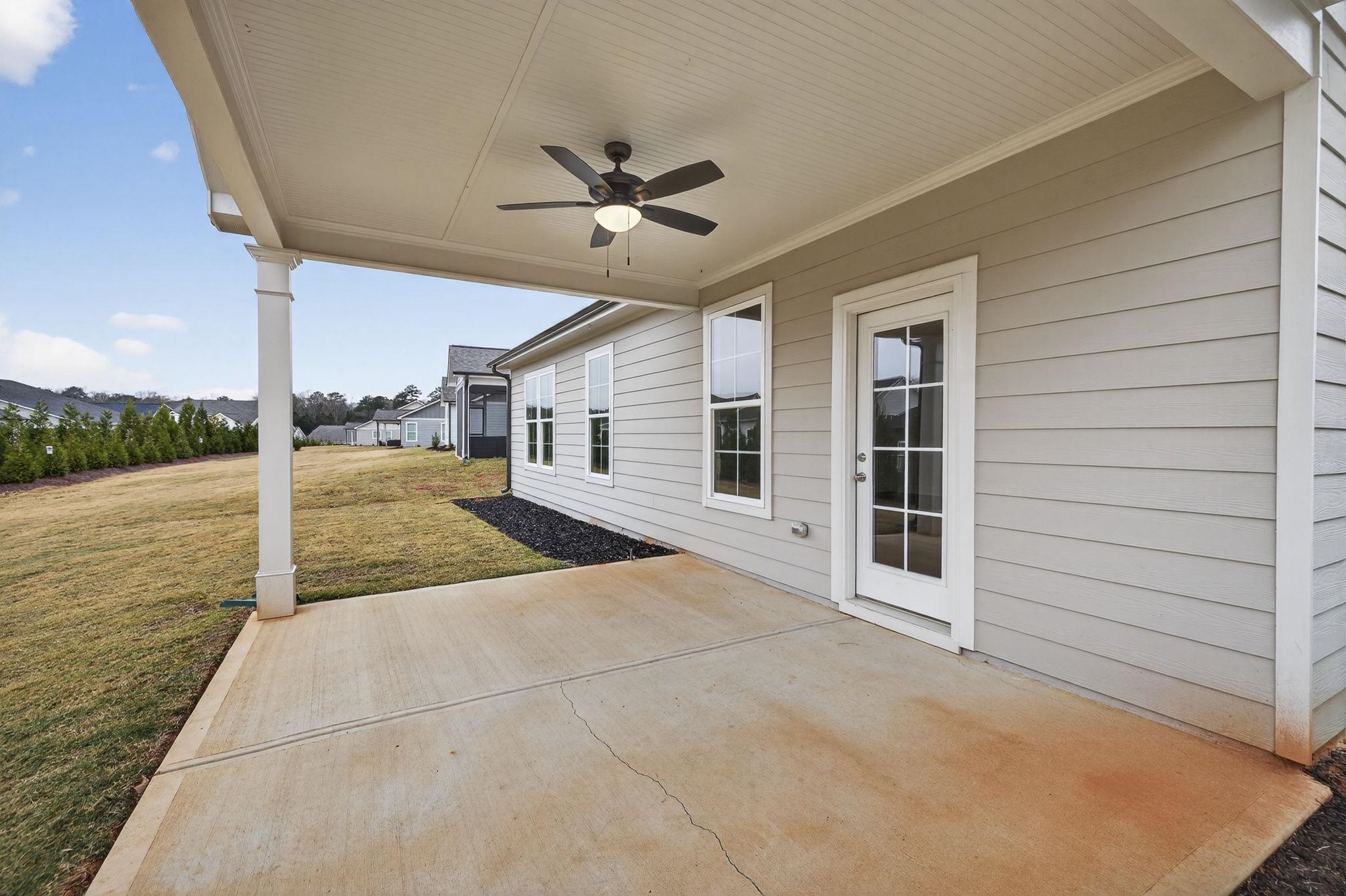 1541 Lake Drive Property Photo 7