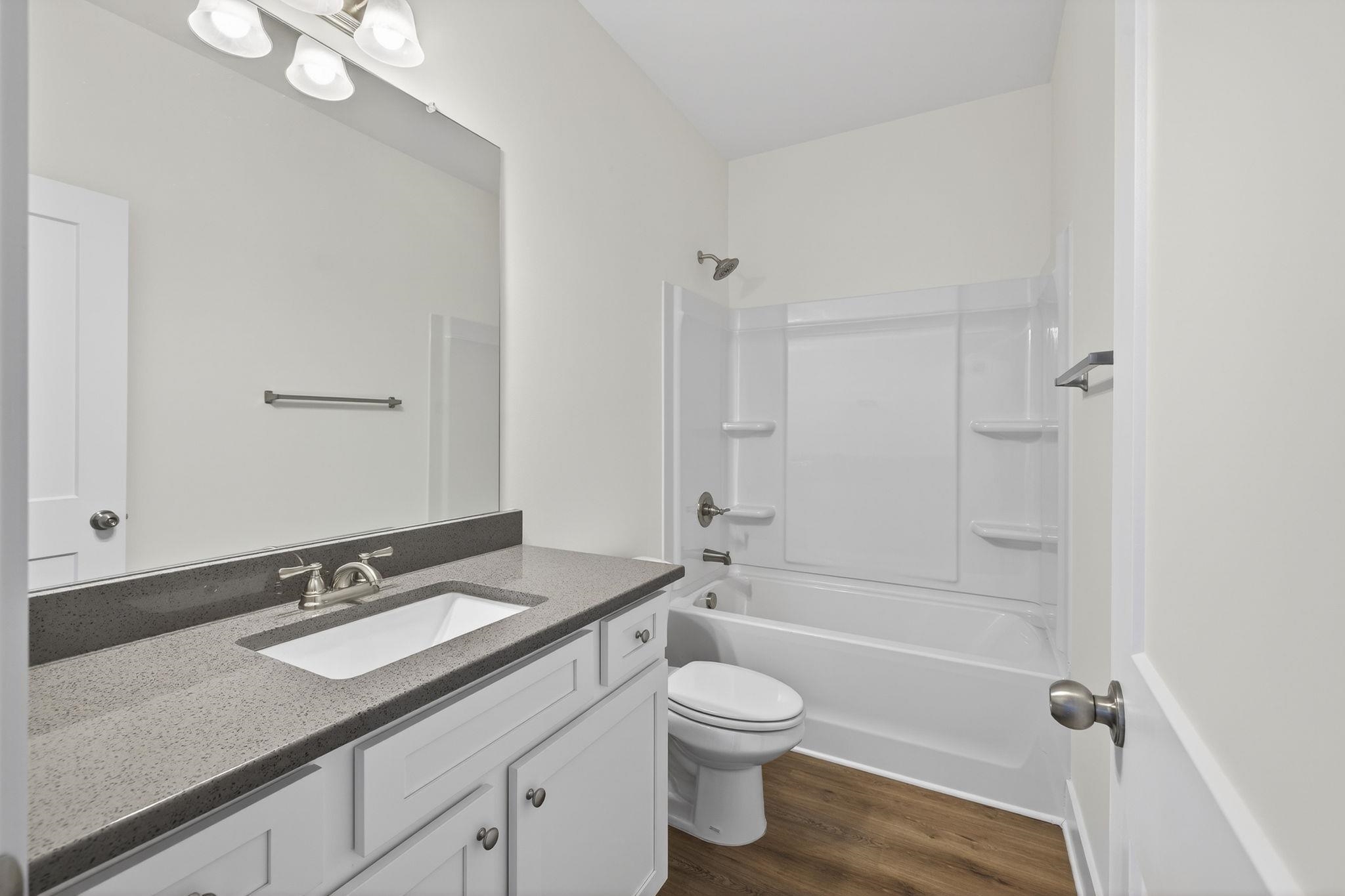 1541 Lake Drive Property Photo 13