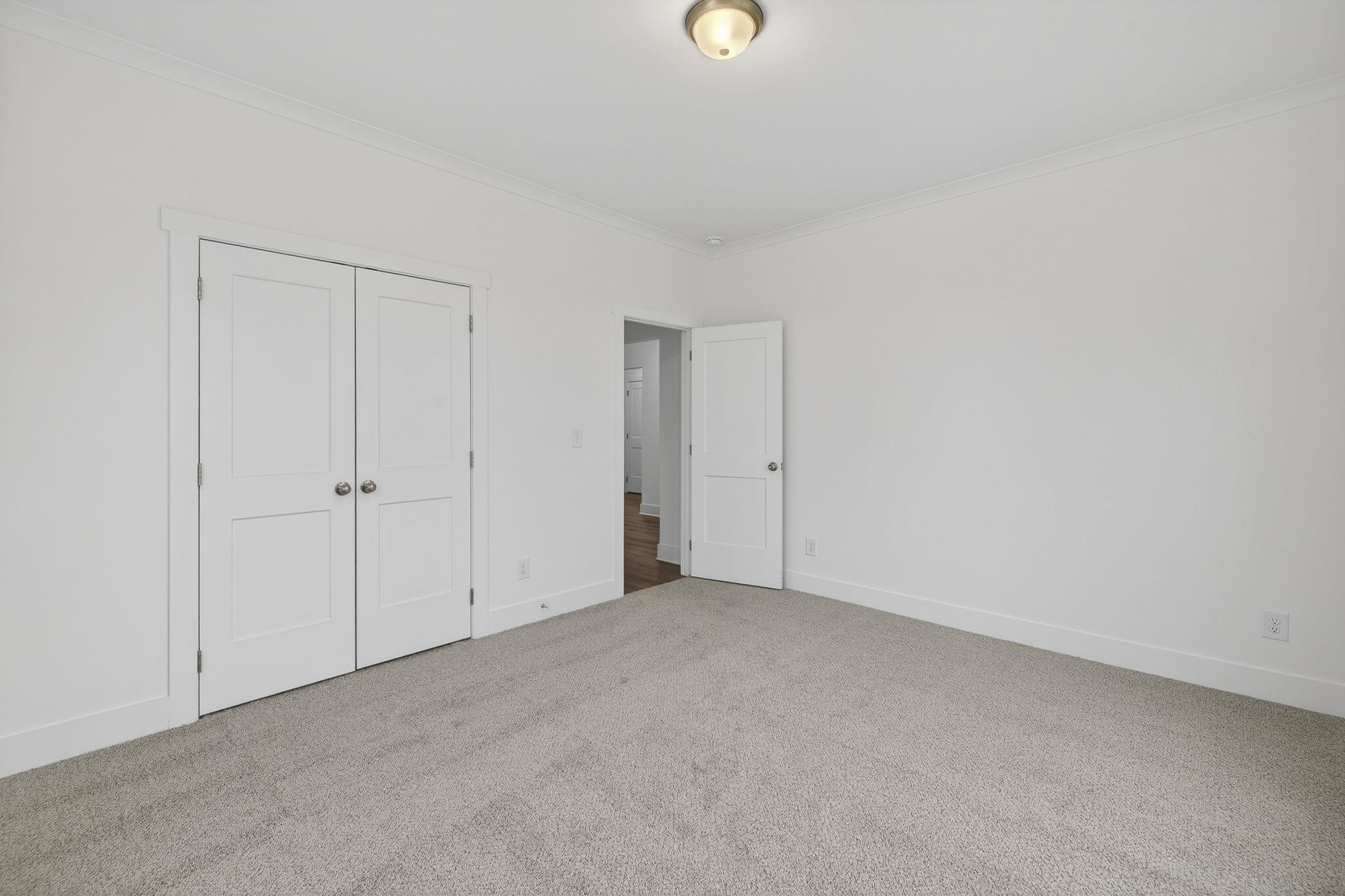 1541 Lake Drive Property Photo 15