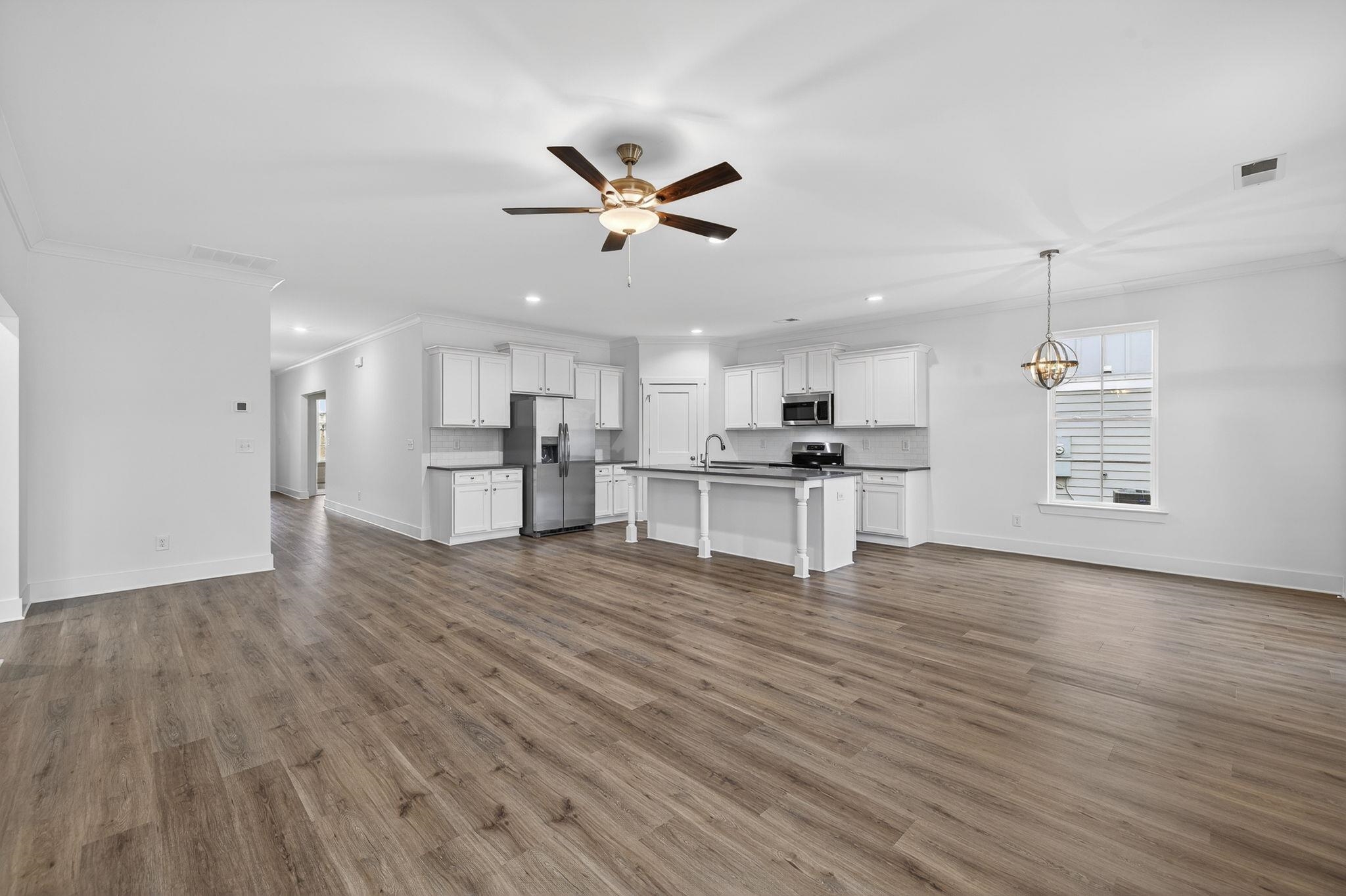 1541 Lake Drive Property Photo 28