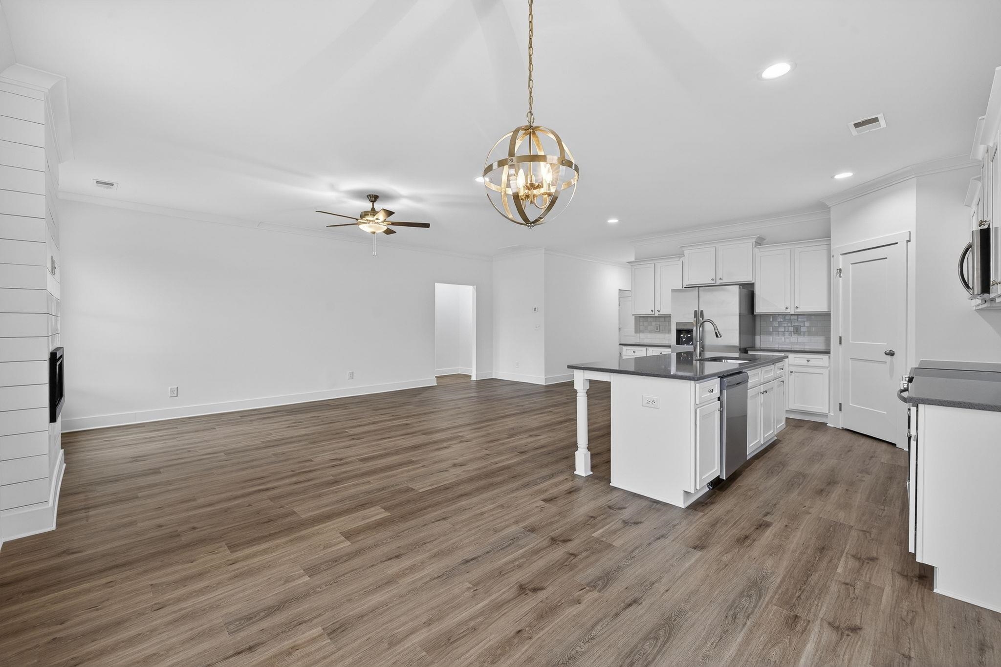 1541 Lake Drive Property Photo 32